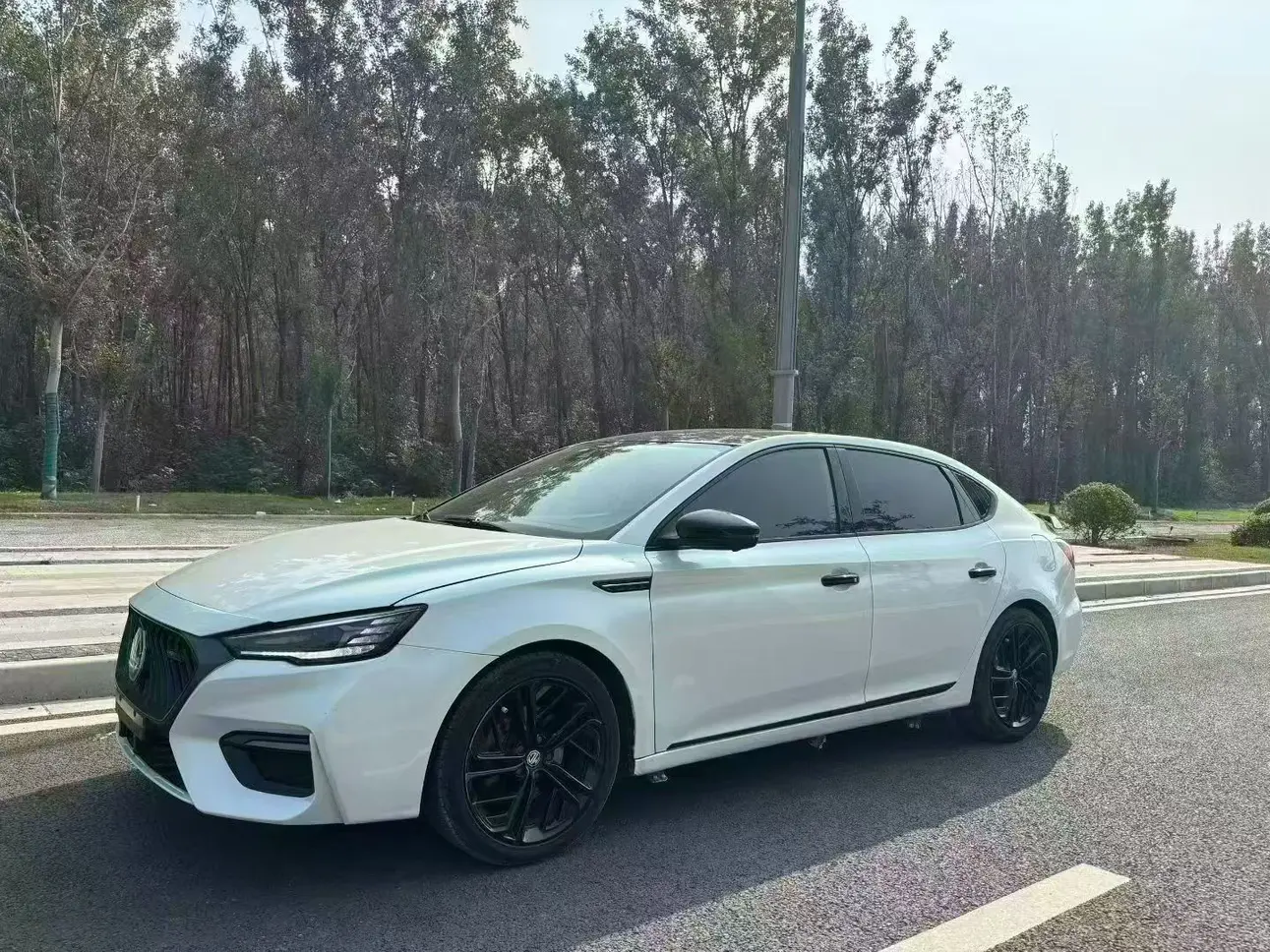 MG 6  из Китая