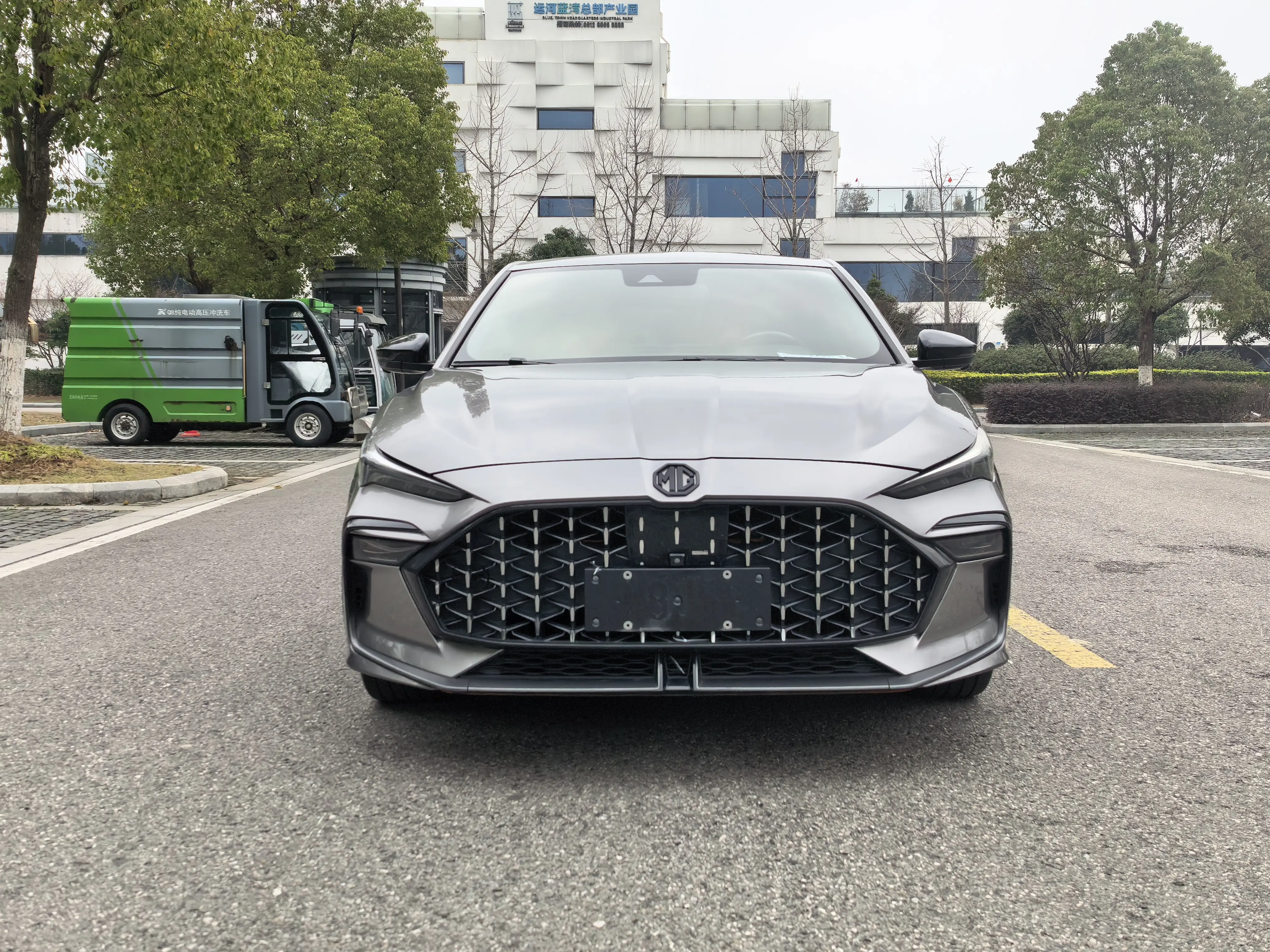 MG 6  из Китая