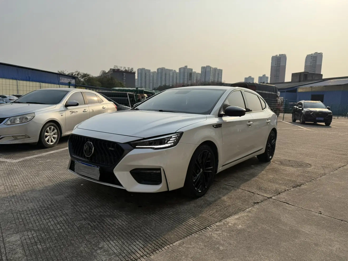 MG 6  из Китая