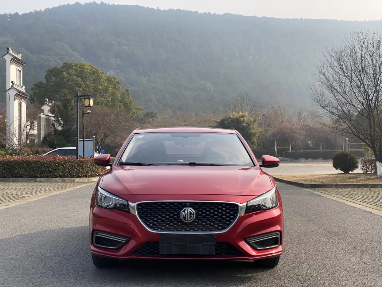 MG 6  из Китая