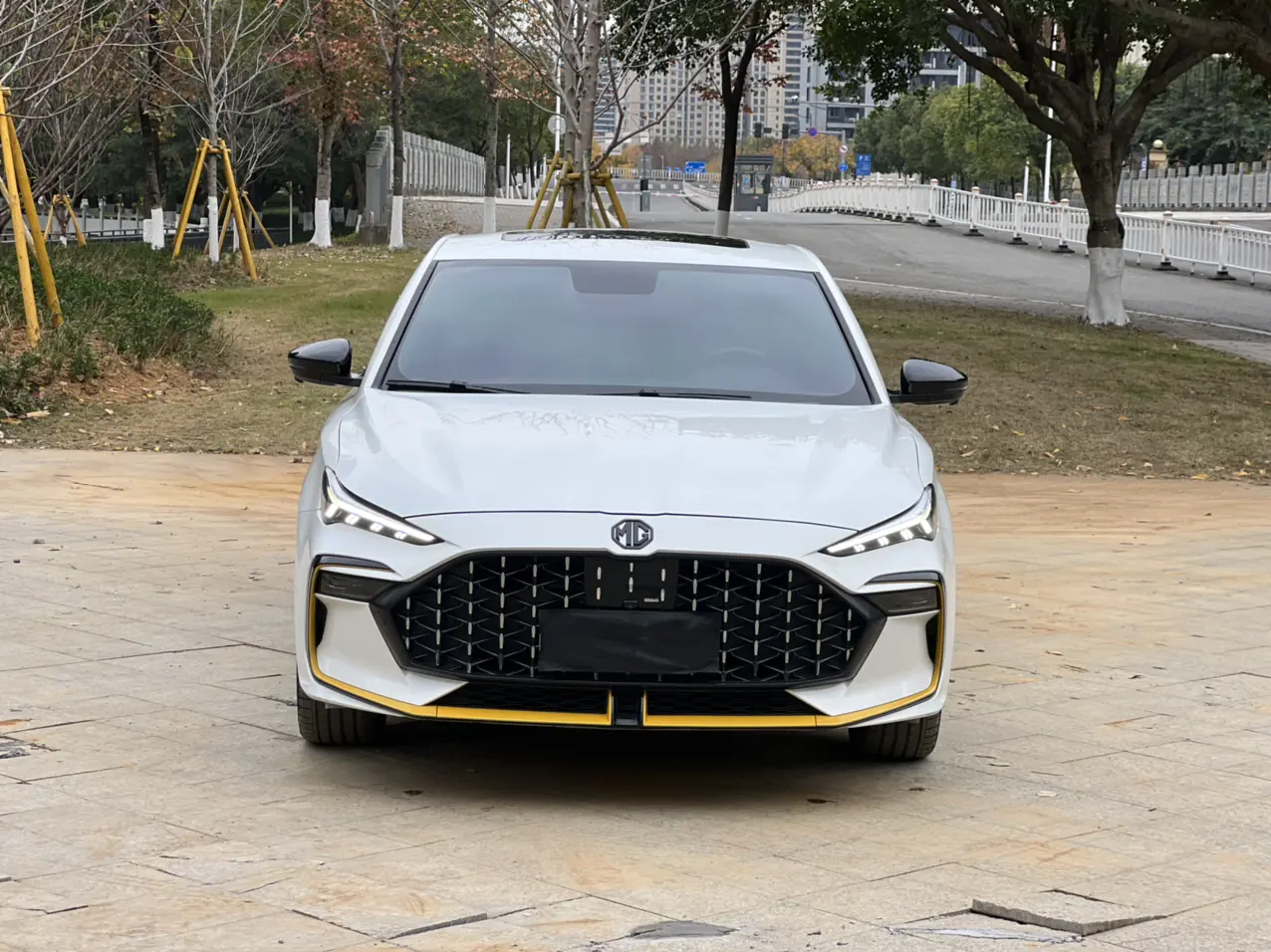 MG 6  из Китая