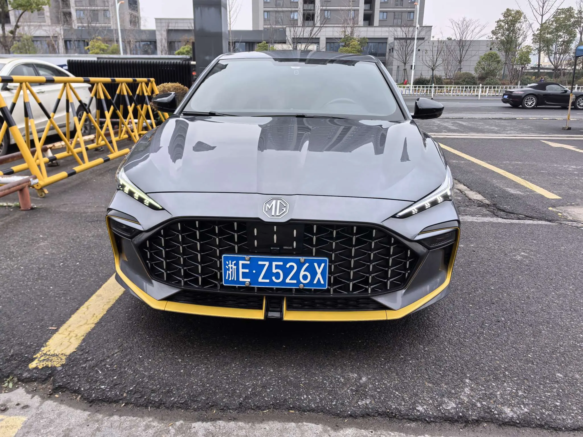 MG 6  из Китая