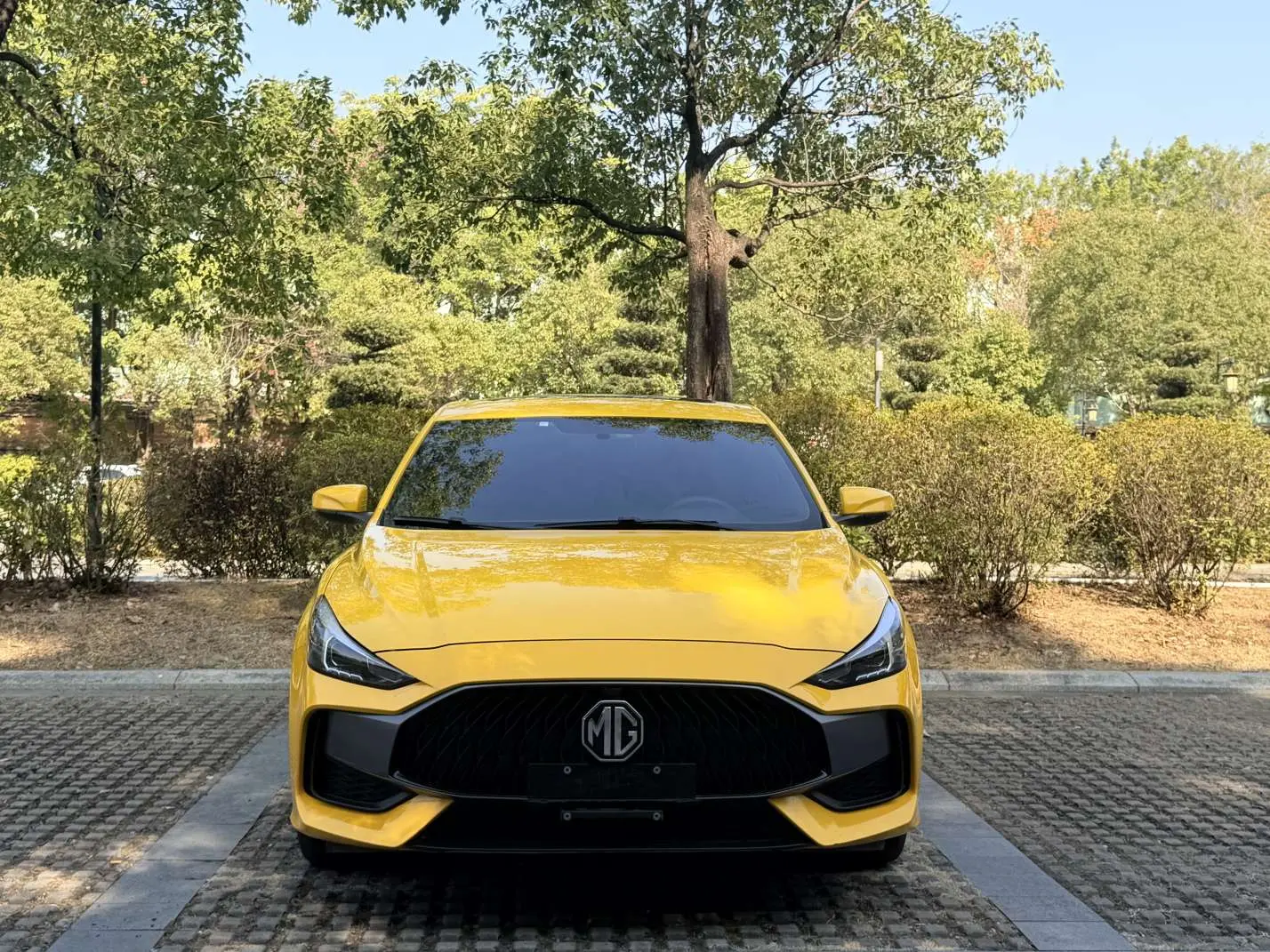 MG 5  из Китая