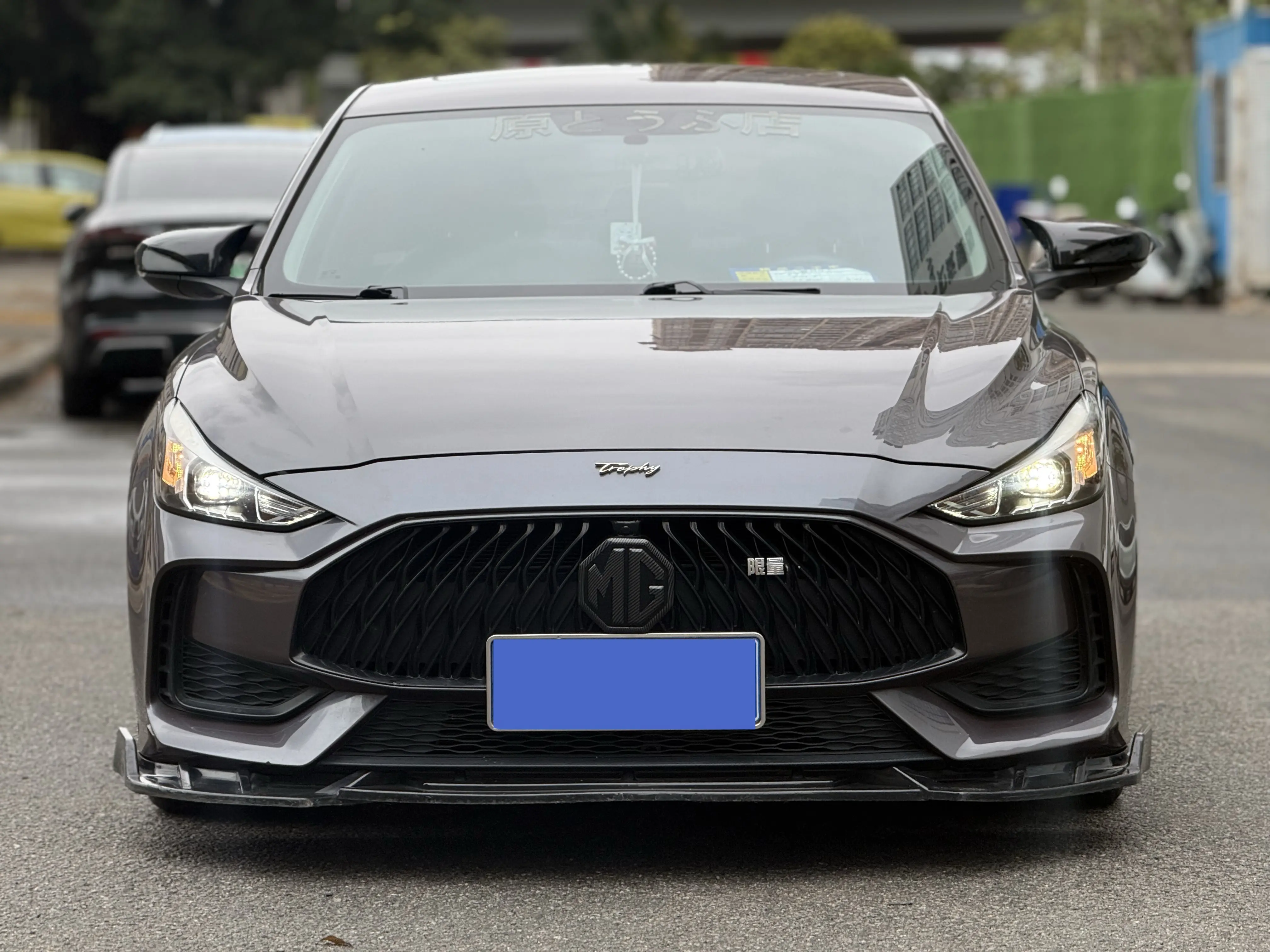 MG 5  из Китая