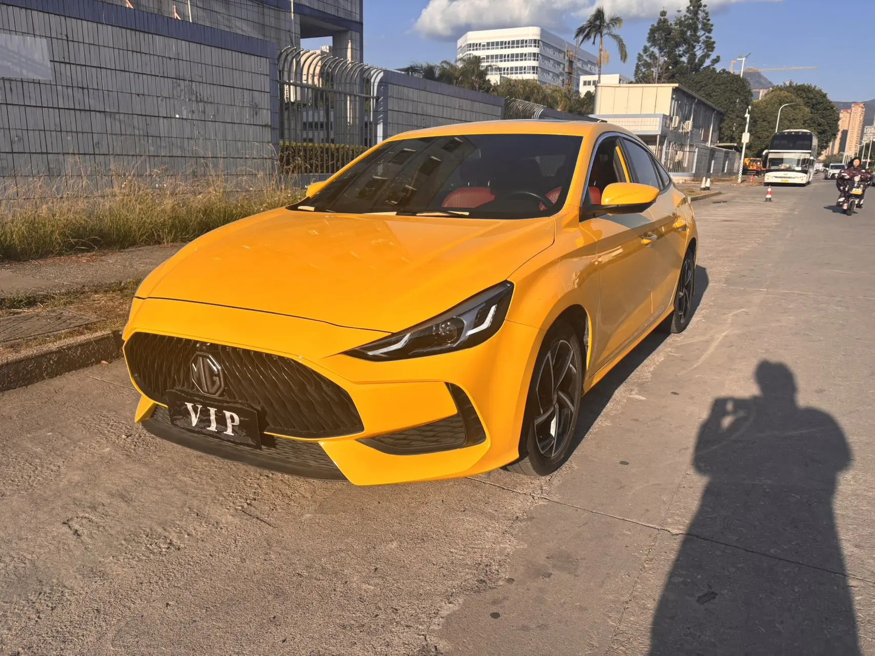 MG 5  из Китая