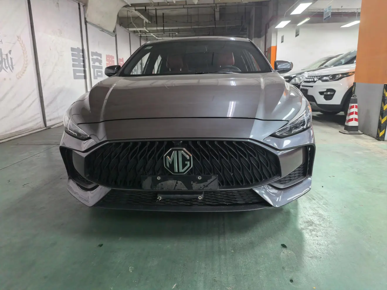 MG 5  из Китая