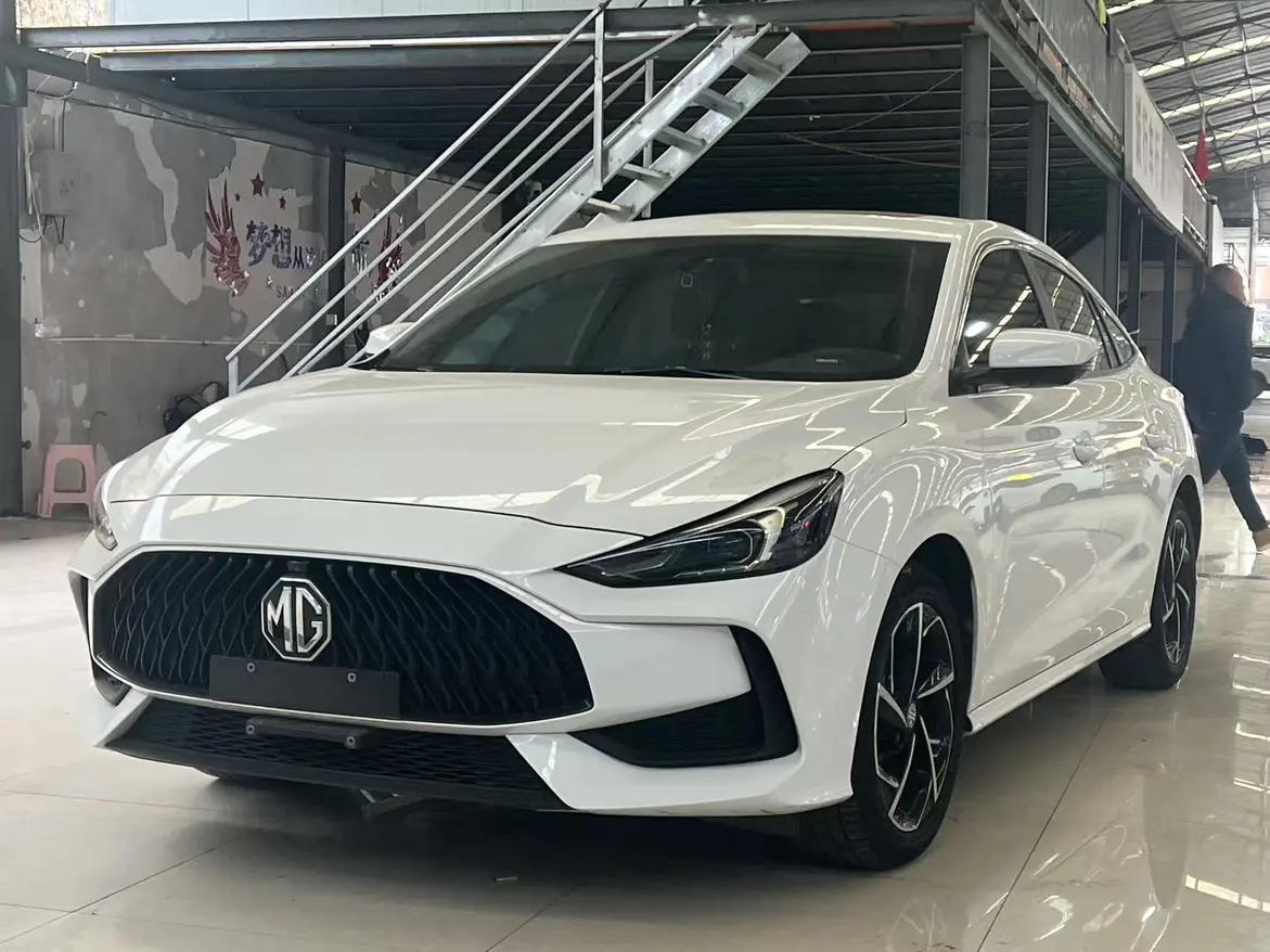 MG 5  из Китая