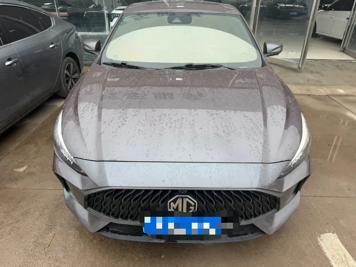 MG 5  из Китая