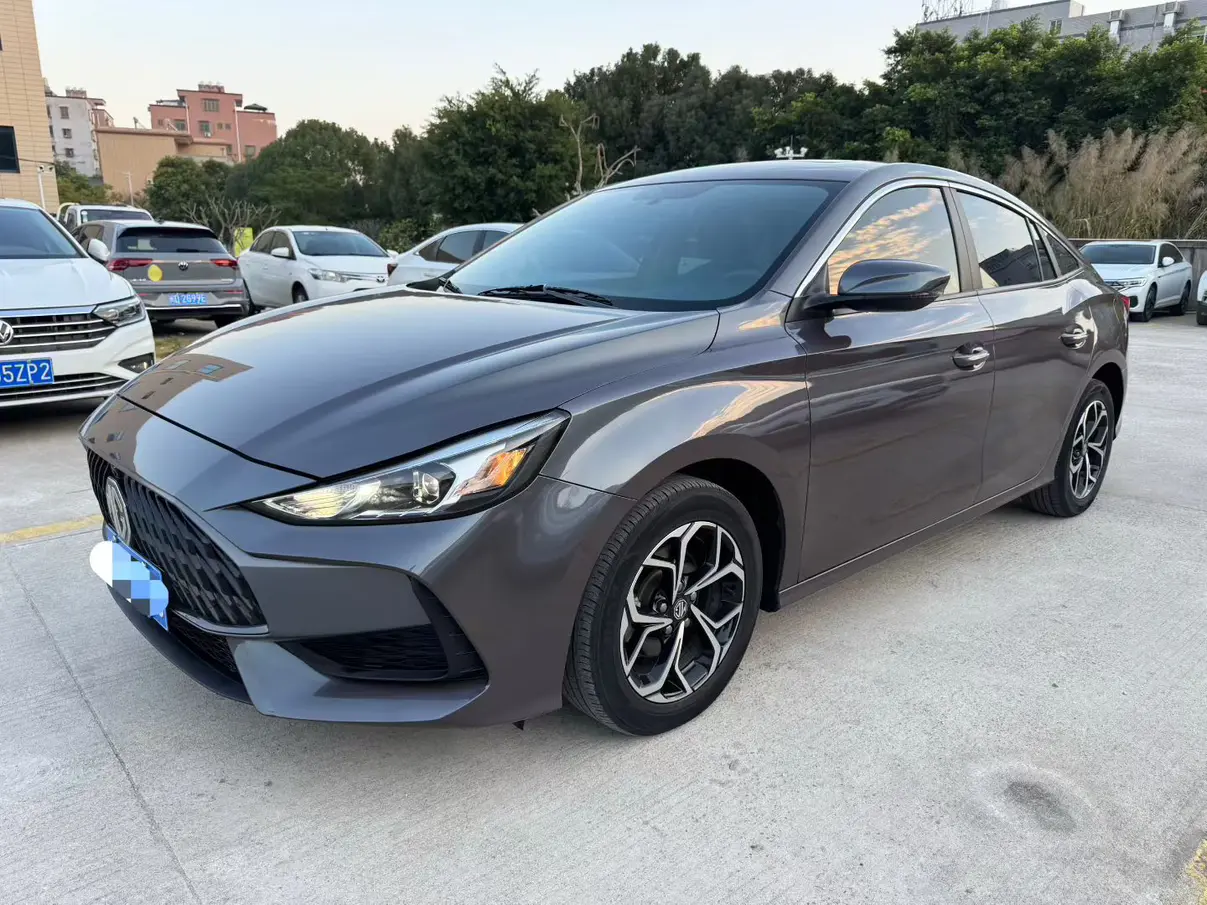 MG 5  из Китая