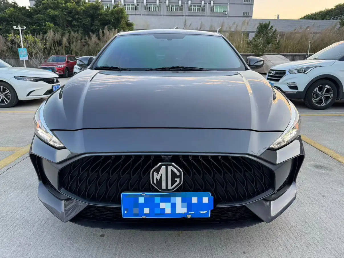 MG 5  из Китая