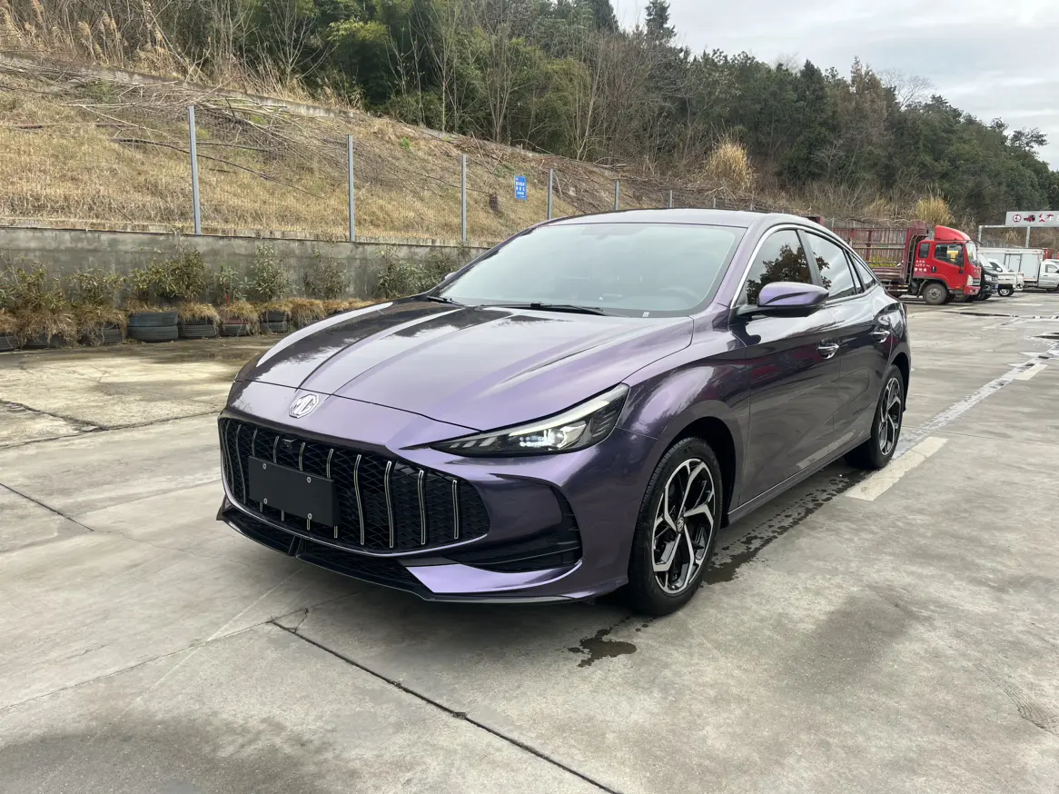 MG 5  из Китая