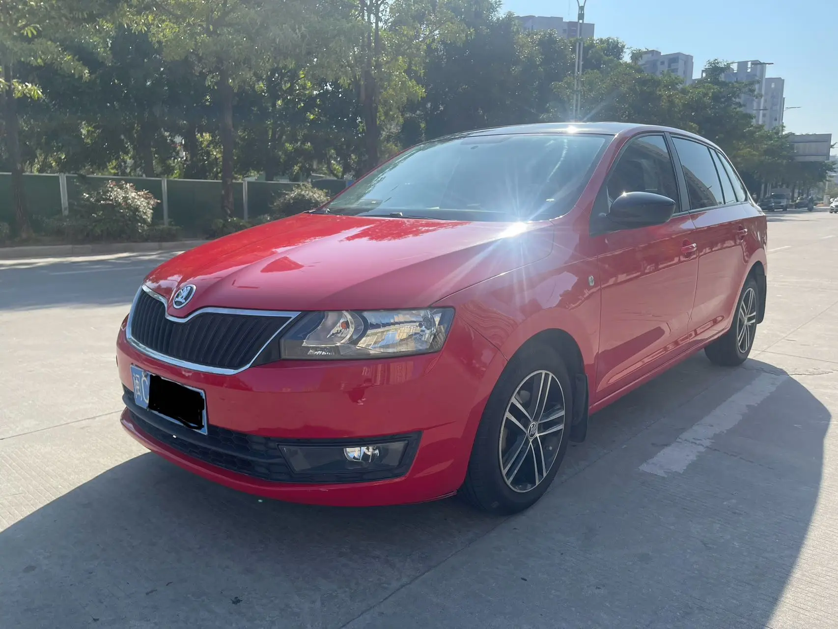 Skoda Xin Dong  из Китая