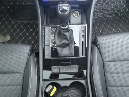 catalog-car-25