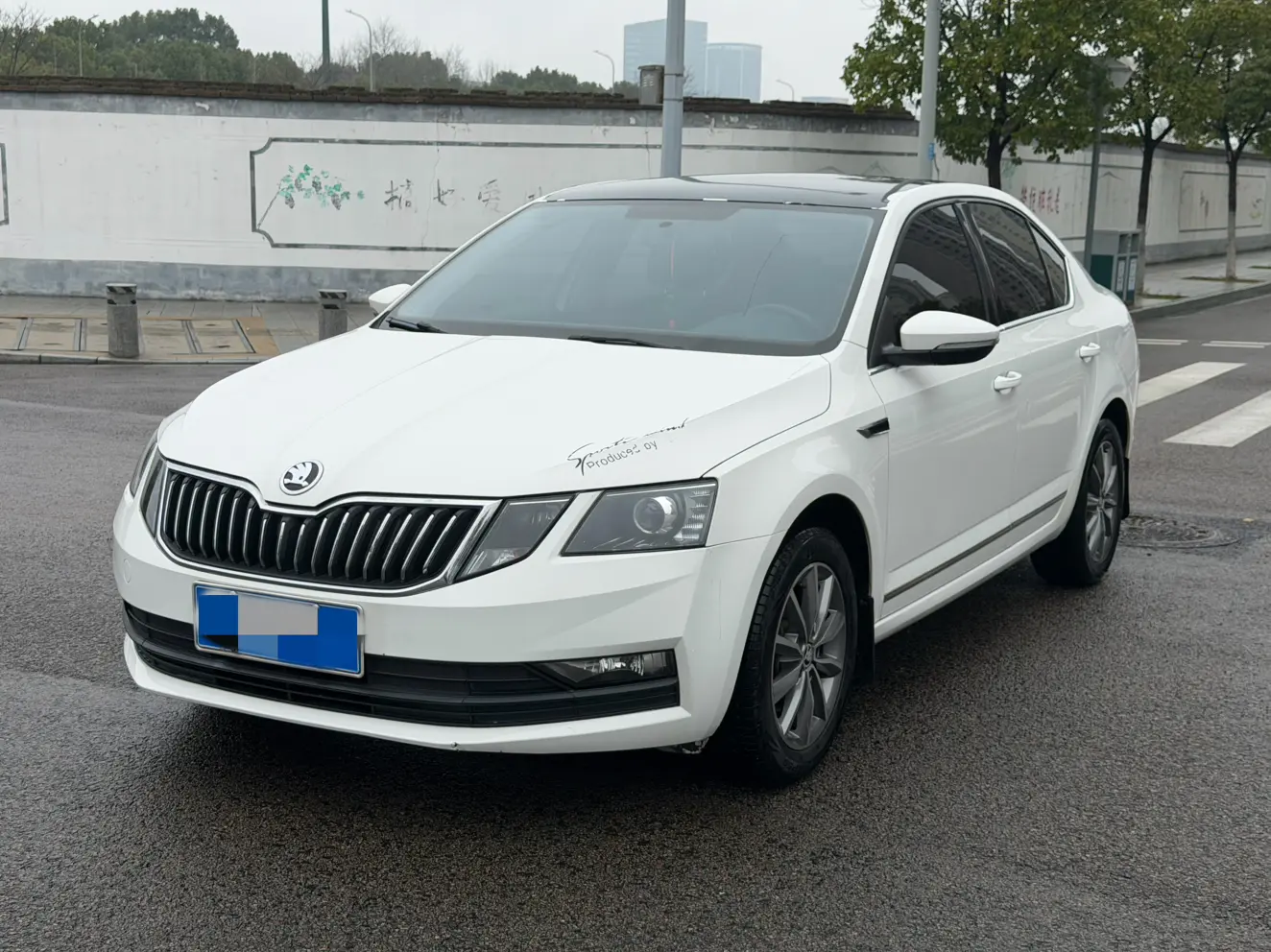Skoda Octavia  из Китая