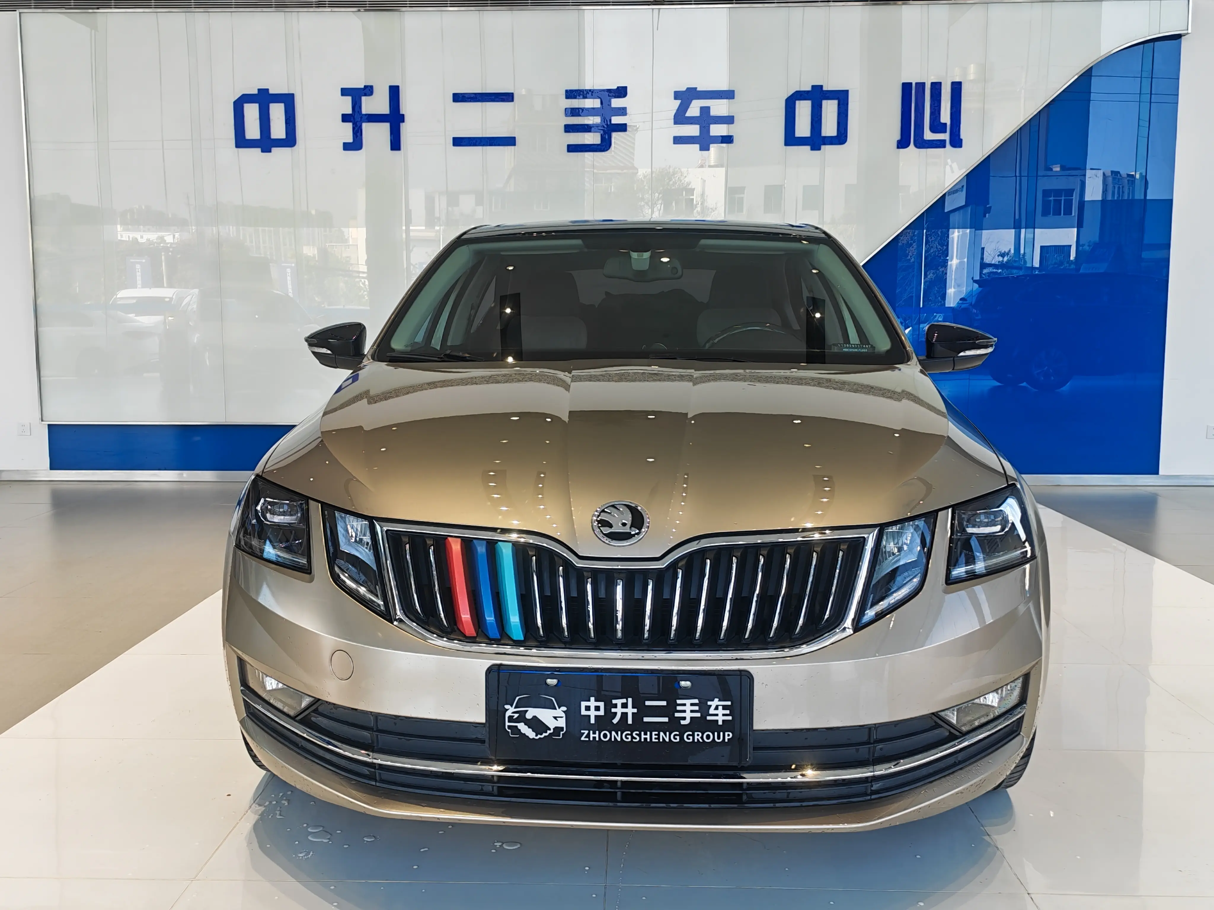 Skoda Octavia  из Китая