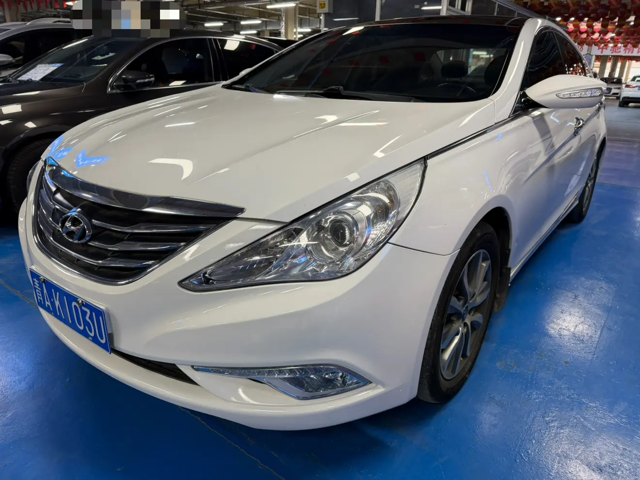 Hyundai Sonata eight