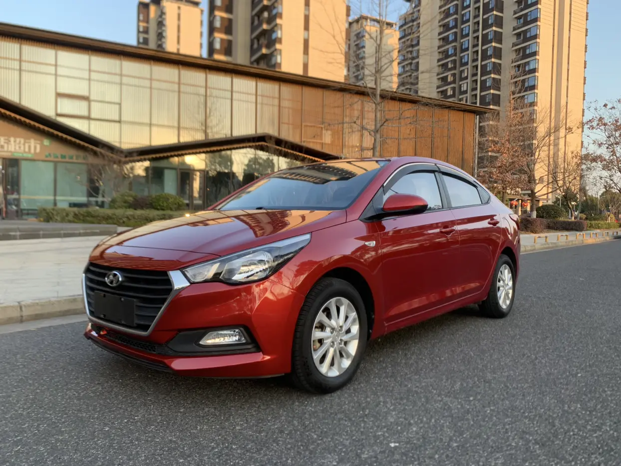 Hyundai Accept