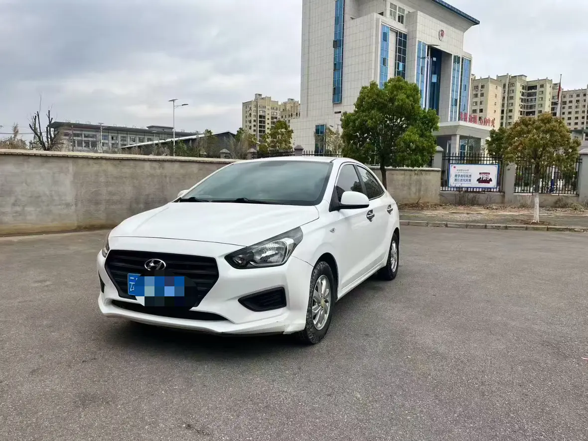 Hyundai Verna