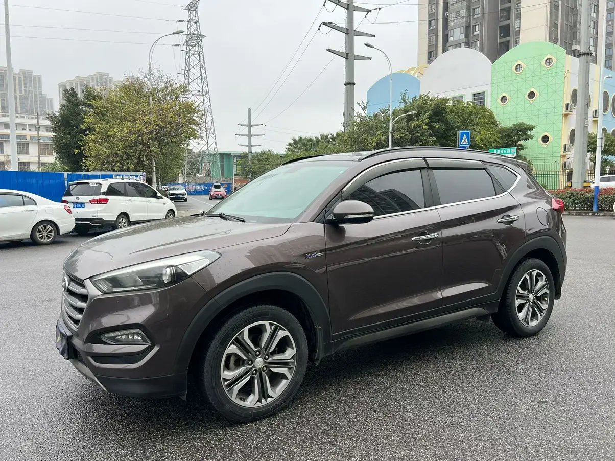 Hyundai Tucson L