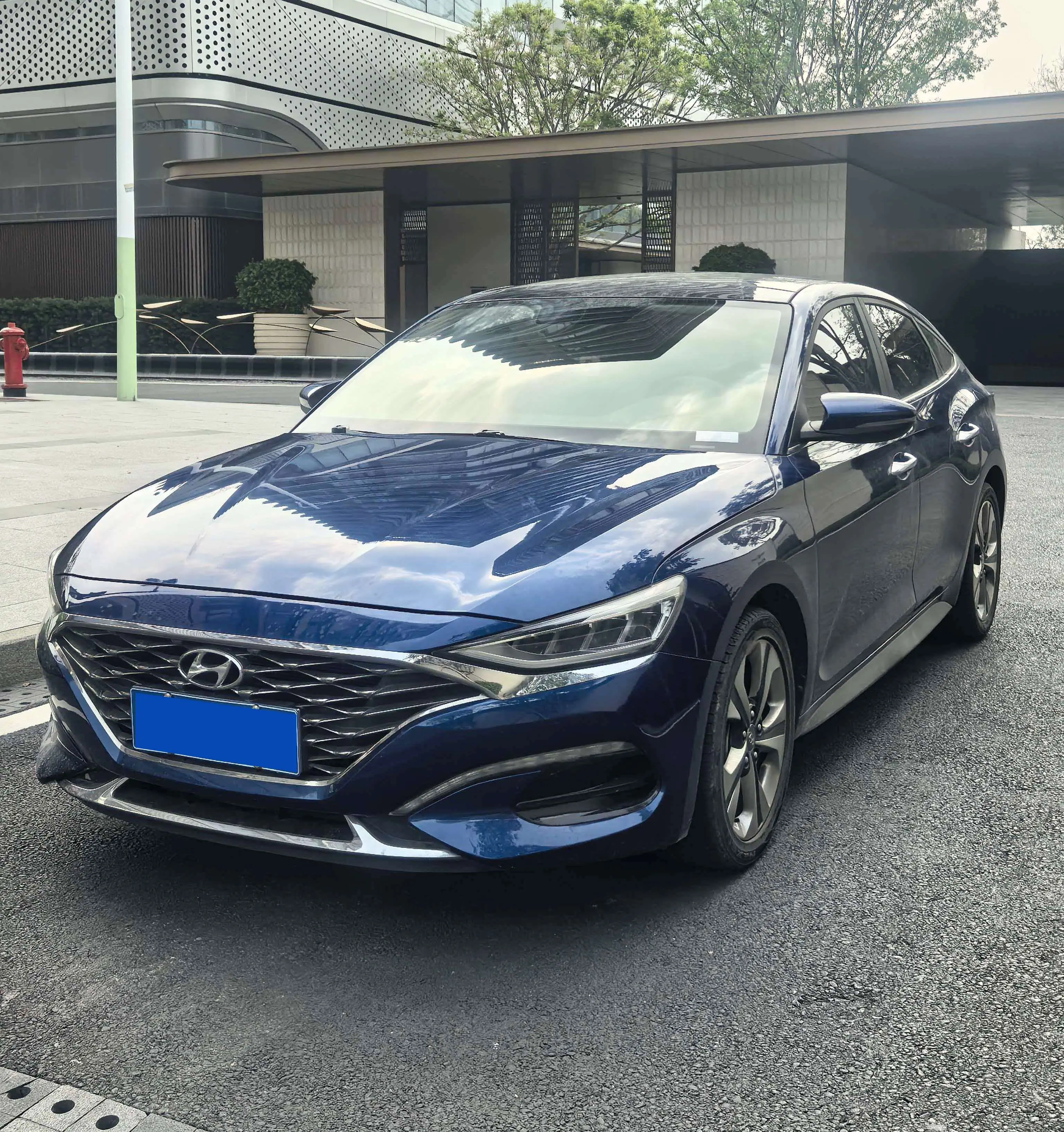Hyundai Lafesta