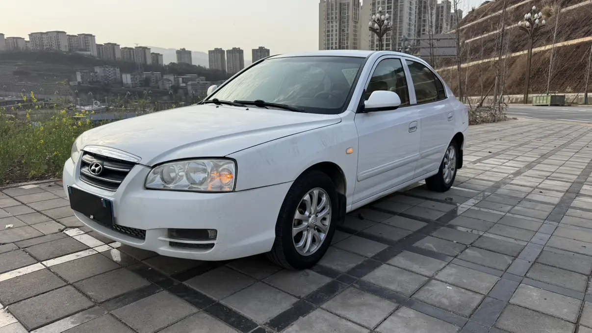 Hyundai Elantra  из Китая