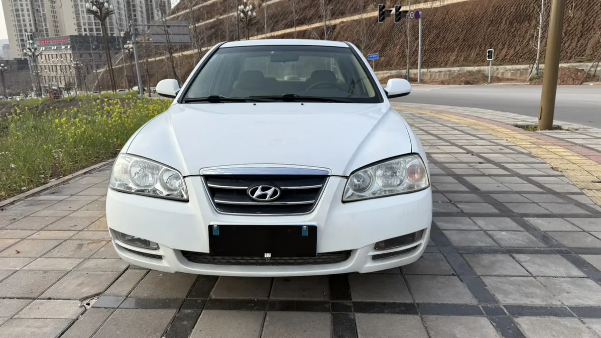 Hyundai Elantra  из Китая