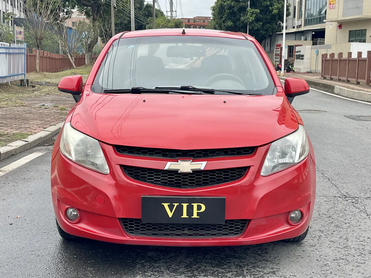 Chevrolet Sail  из Китая