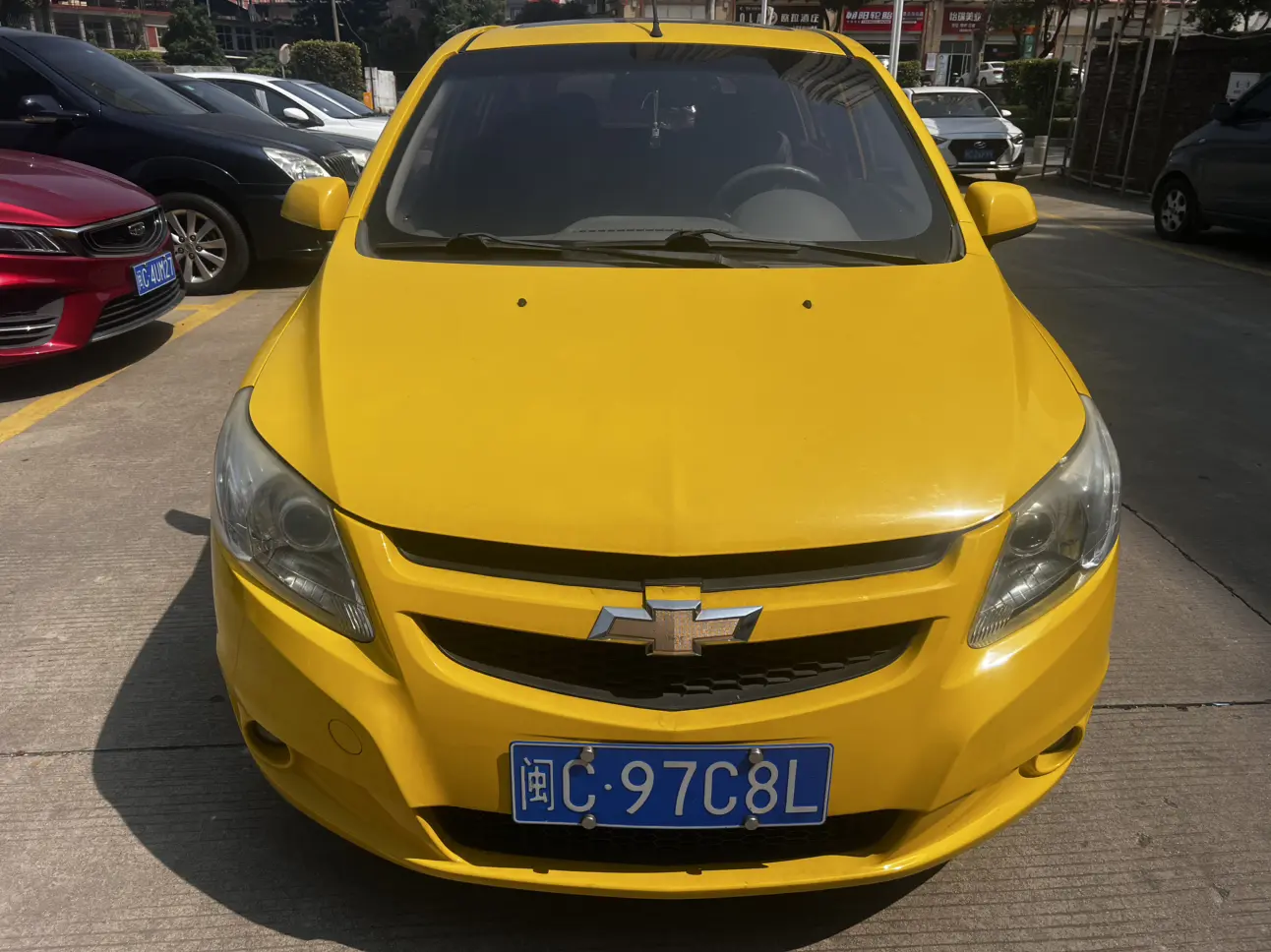 Chevrolet Sail  из Китая