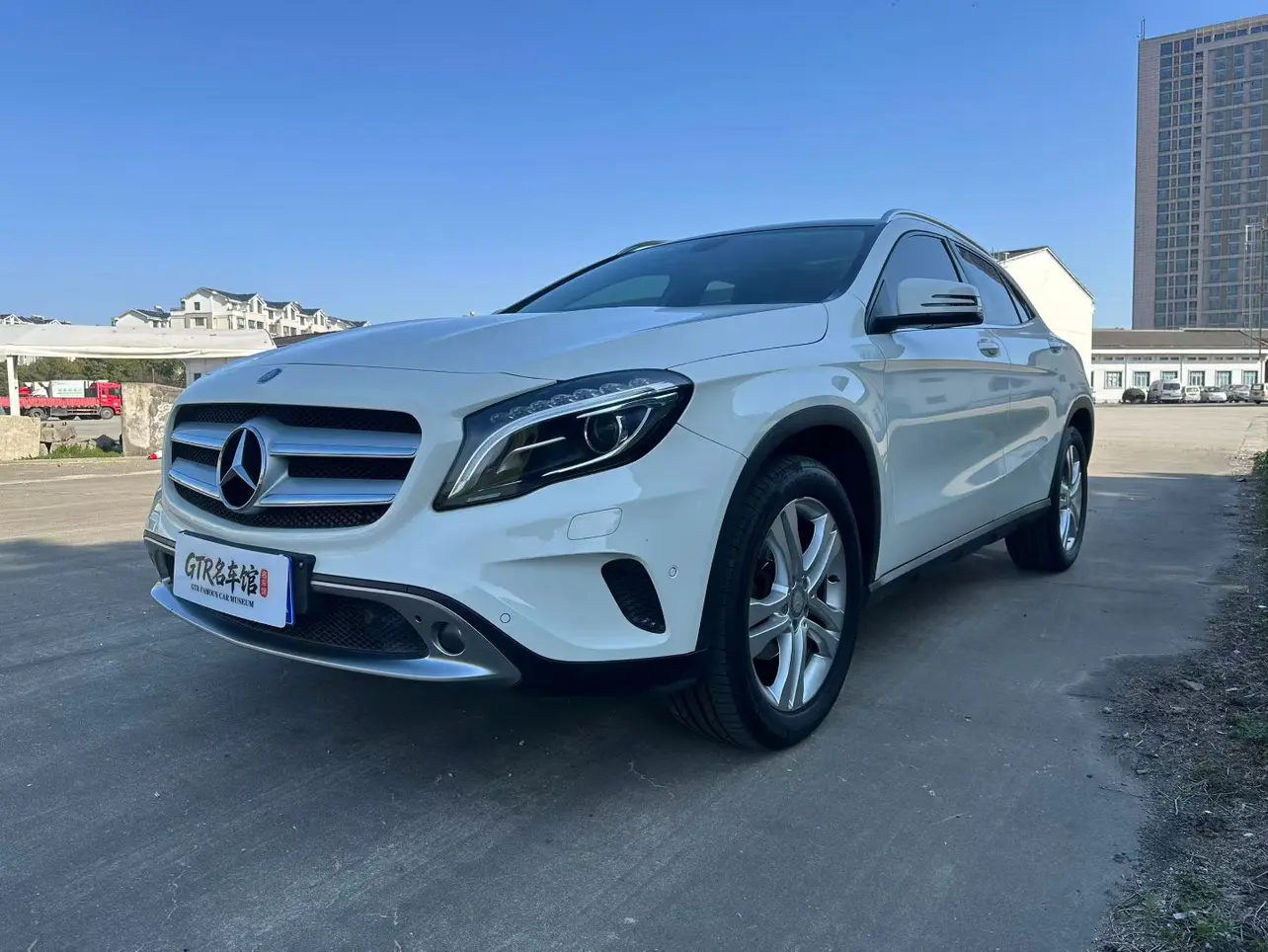 Mercedes-Benz GLA  из Китая