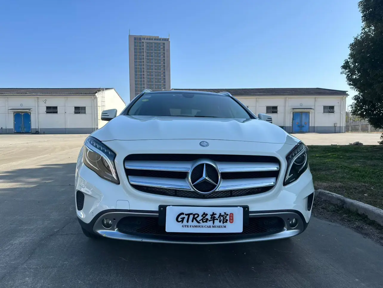 Mercedes-Benz GLA  из Китая