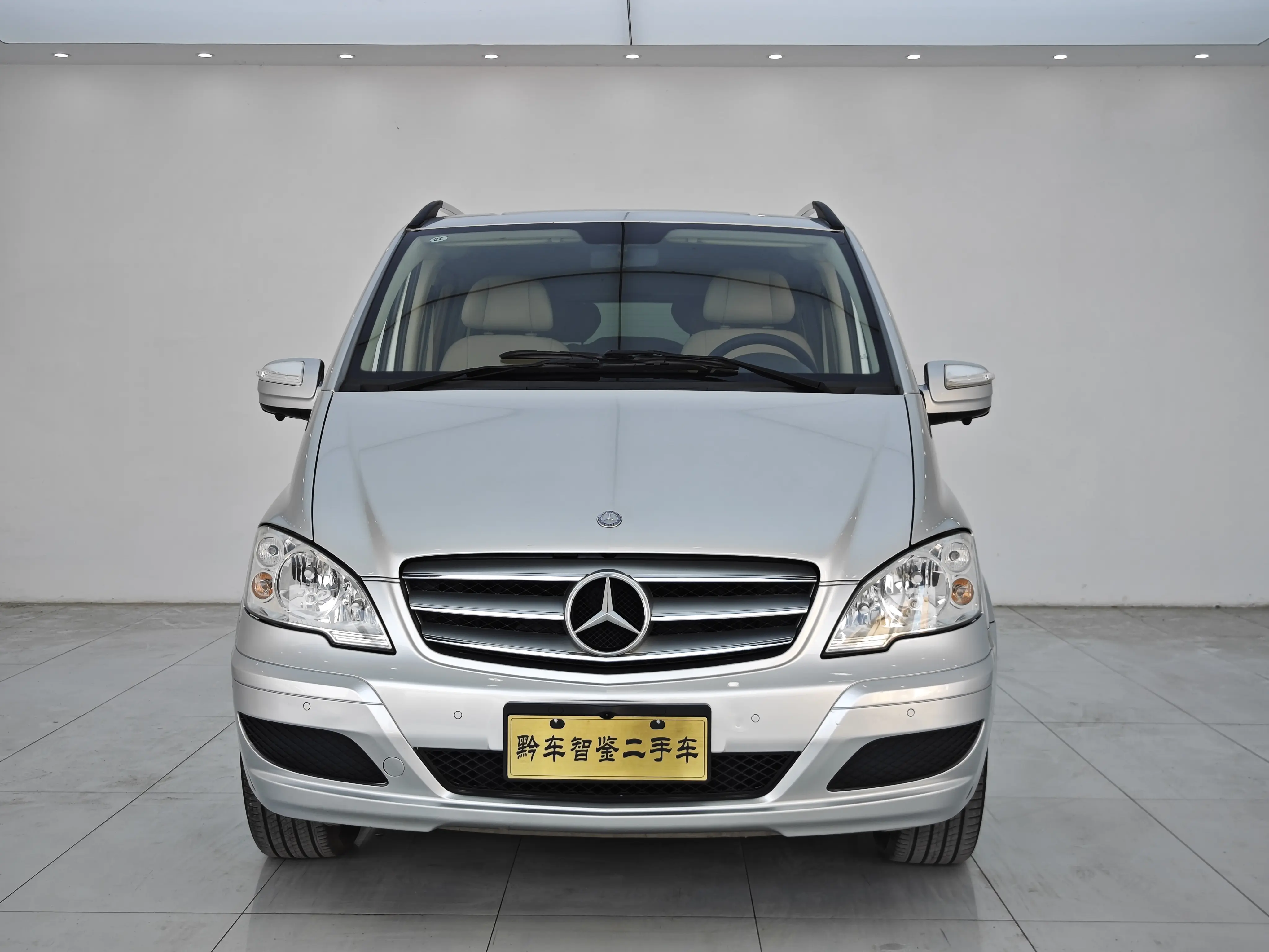 Mercedes-Benz Viano  из Китая