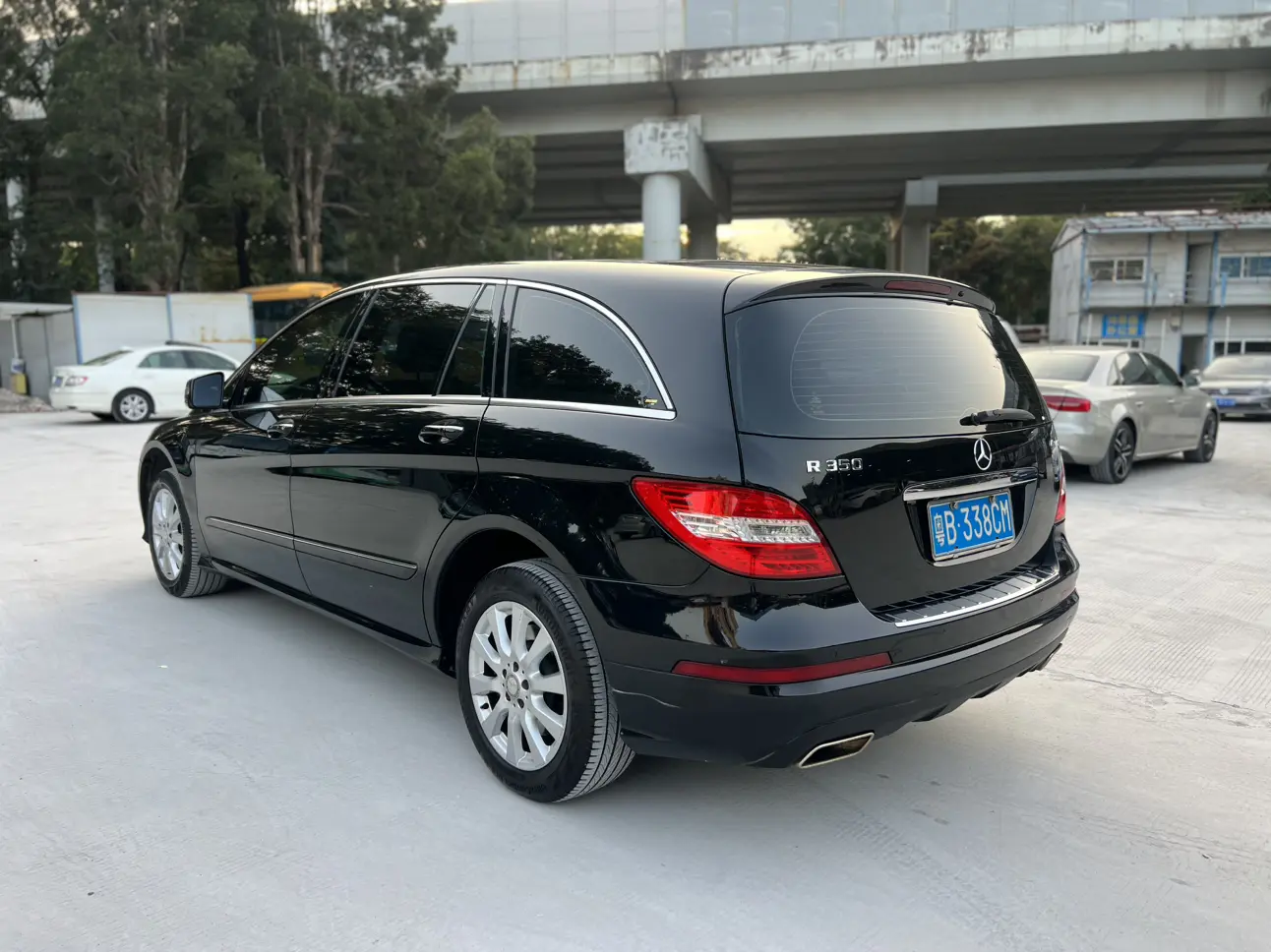 Mercedes-Benz R-Class  из Китая