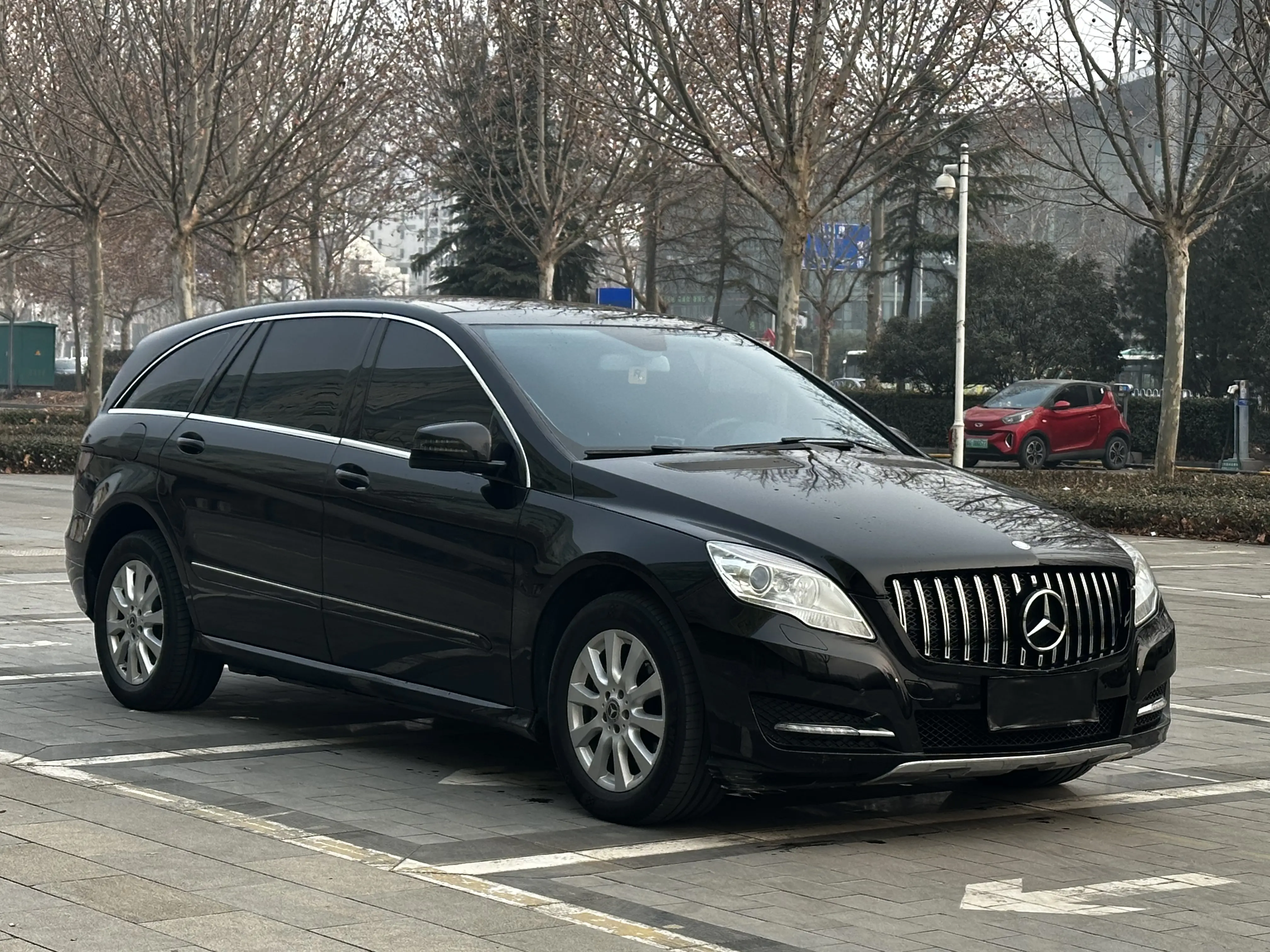 Mercedes-Benz R-Class  из Китая