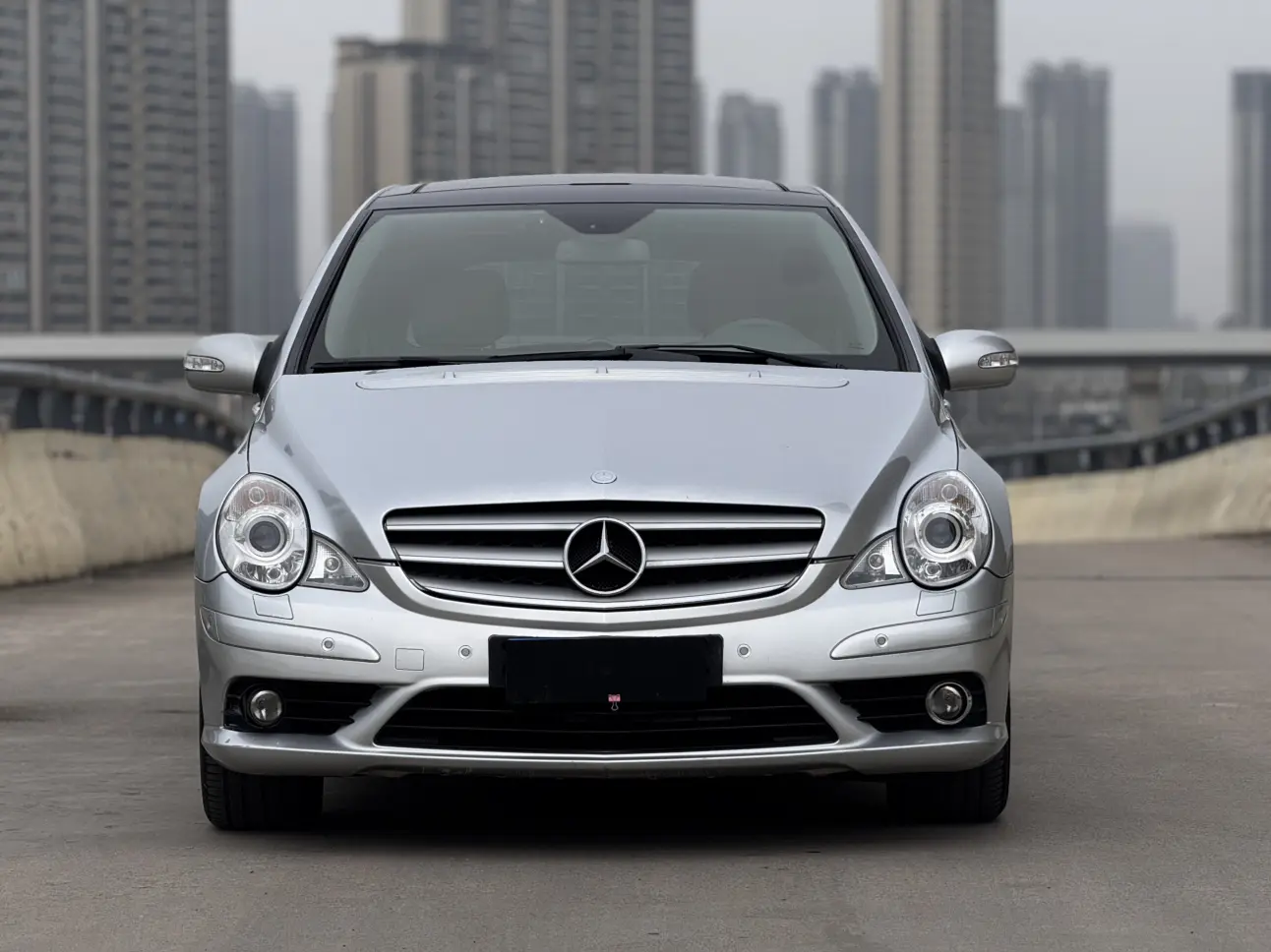 Mercedes-Benz R-Class  из Китая