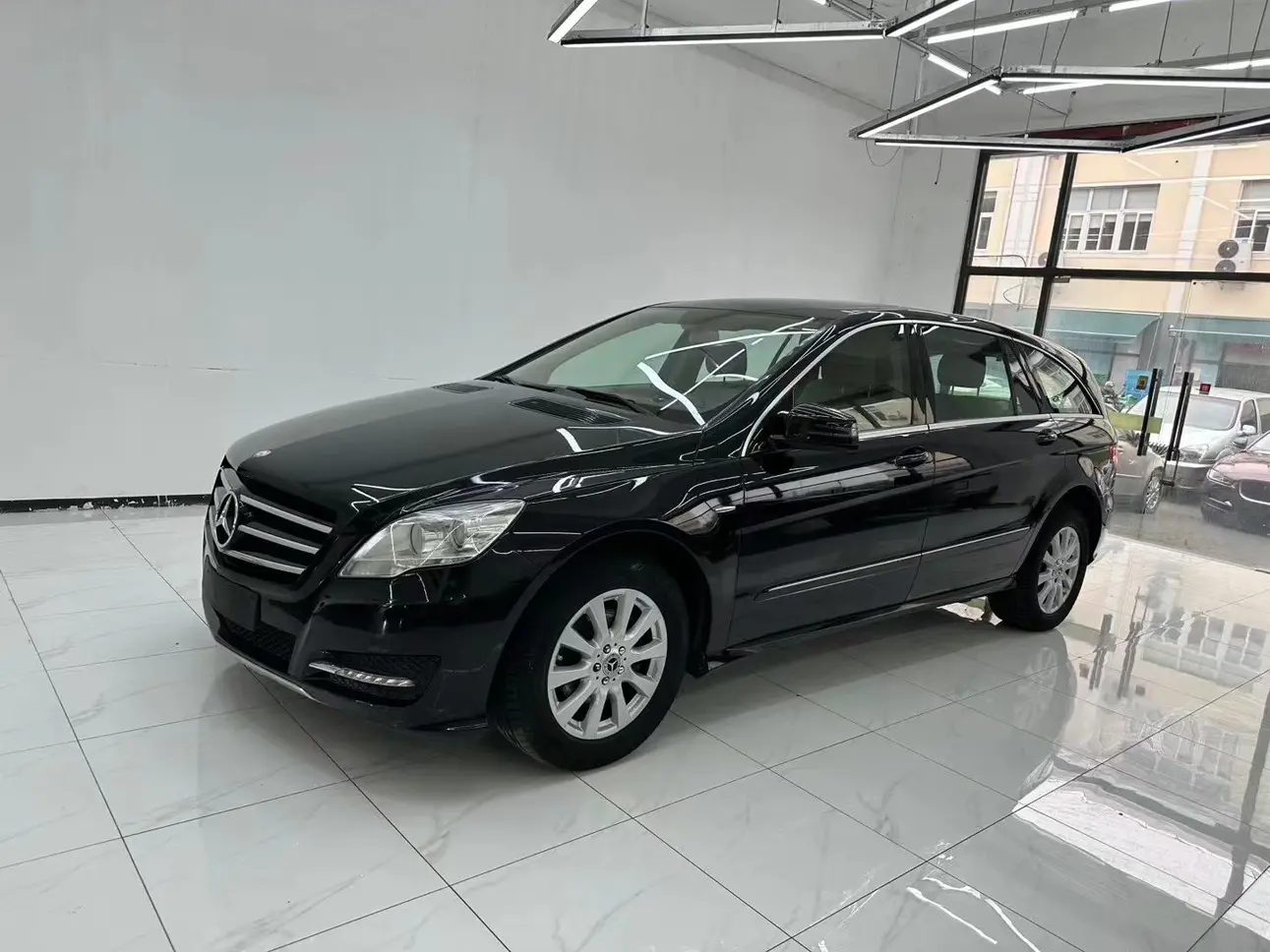 Mercedes-Benz R-Class  из Китая