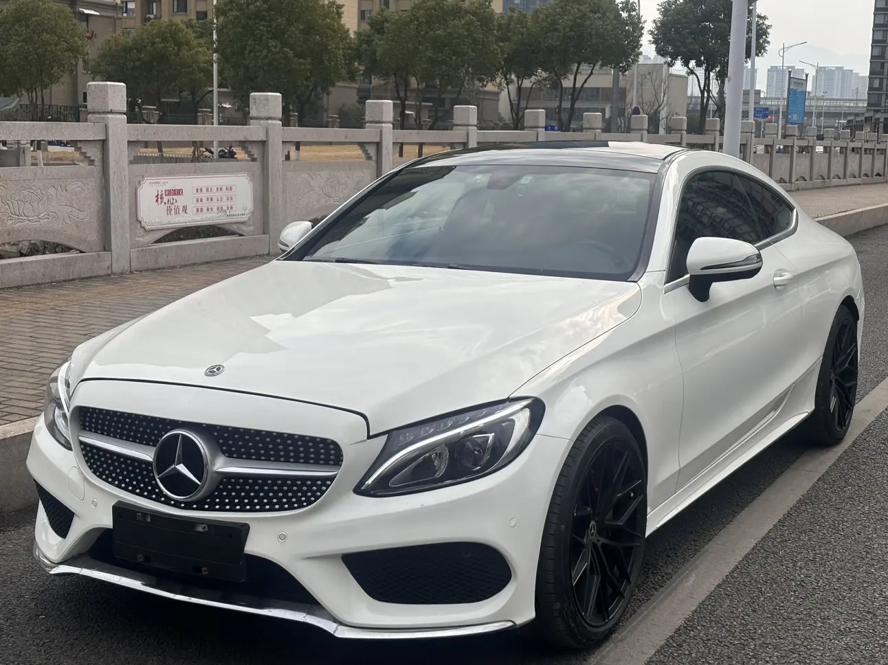 Mercedes-Benz C-Class  из Китая