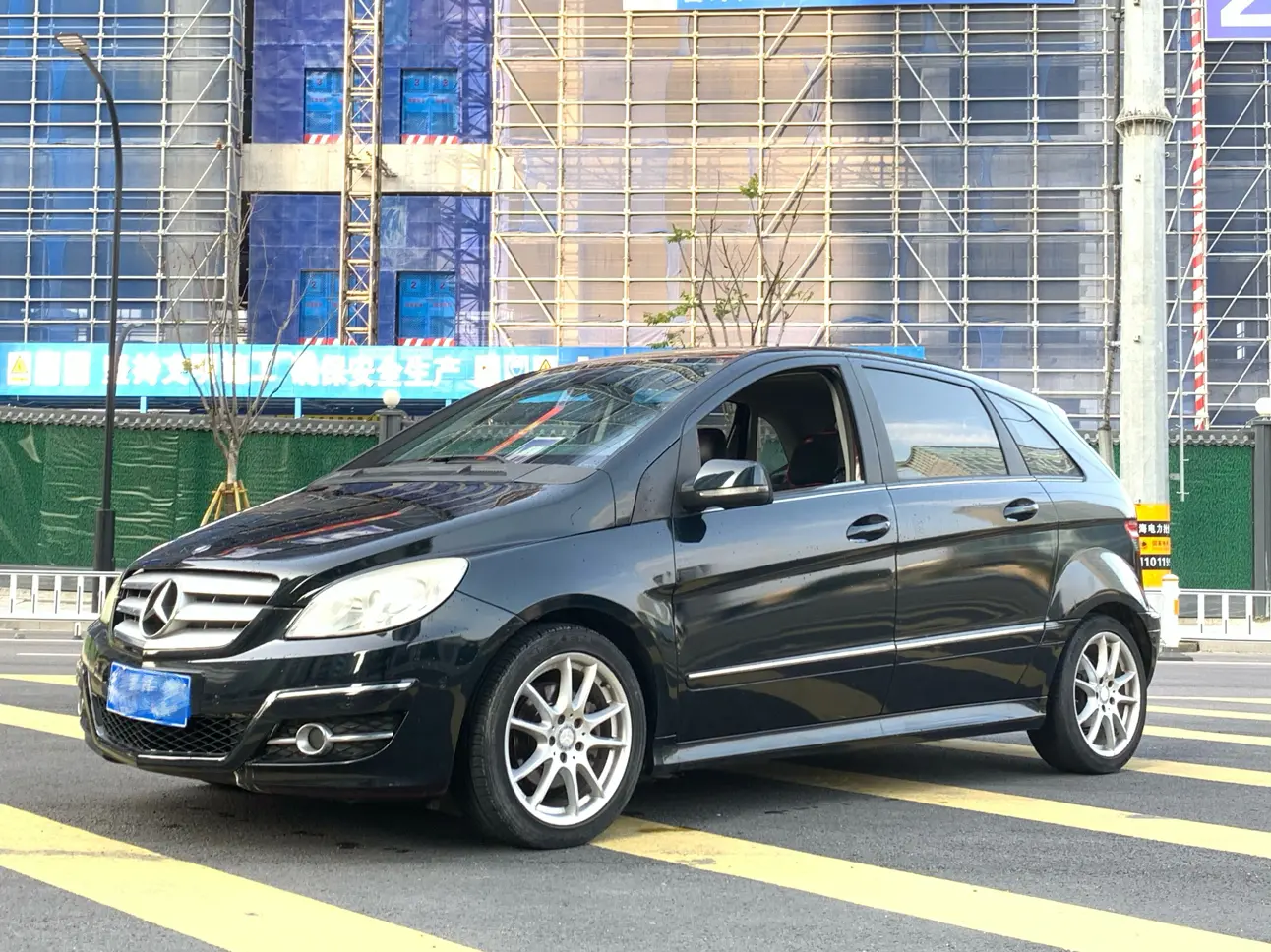 Mercedes-Benz Mercedes Benz B Class  из Китая