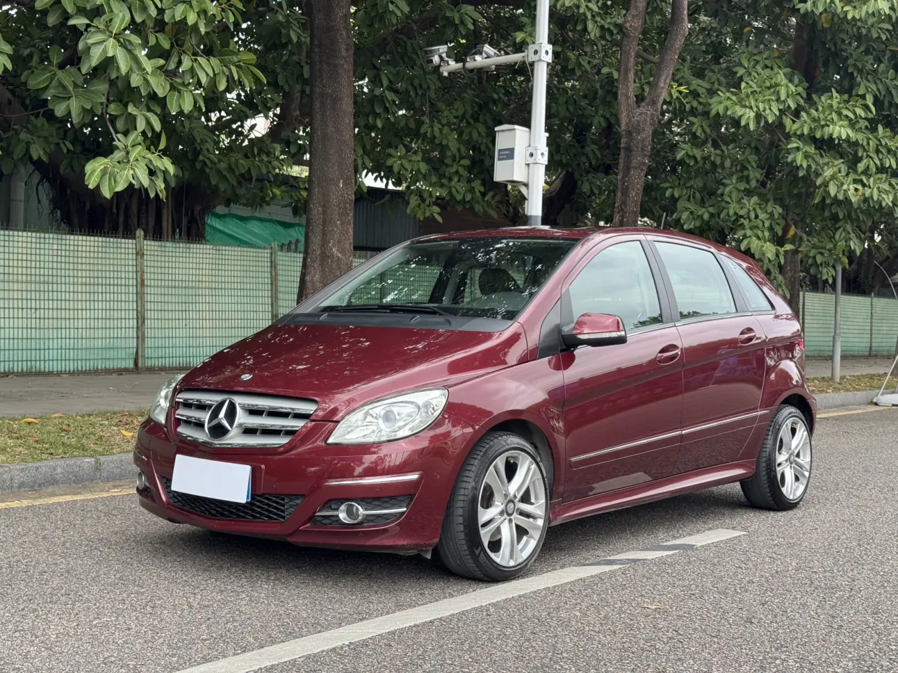 Mercedes-Benz Mercedes Benz B Class  из Китая