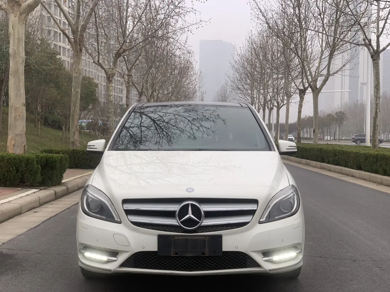 Mercedes-Benz Mercedes Benz B Class  из Китая