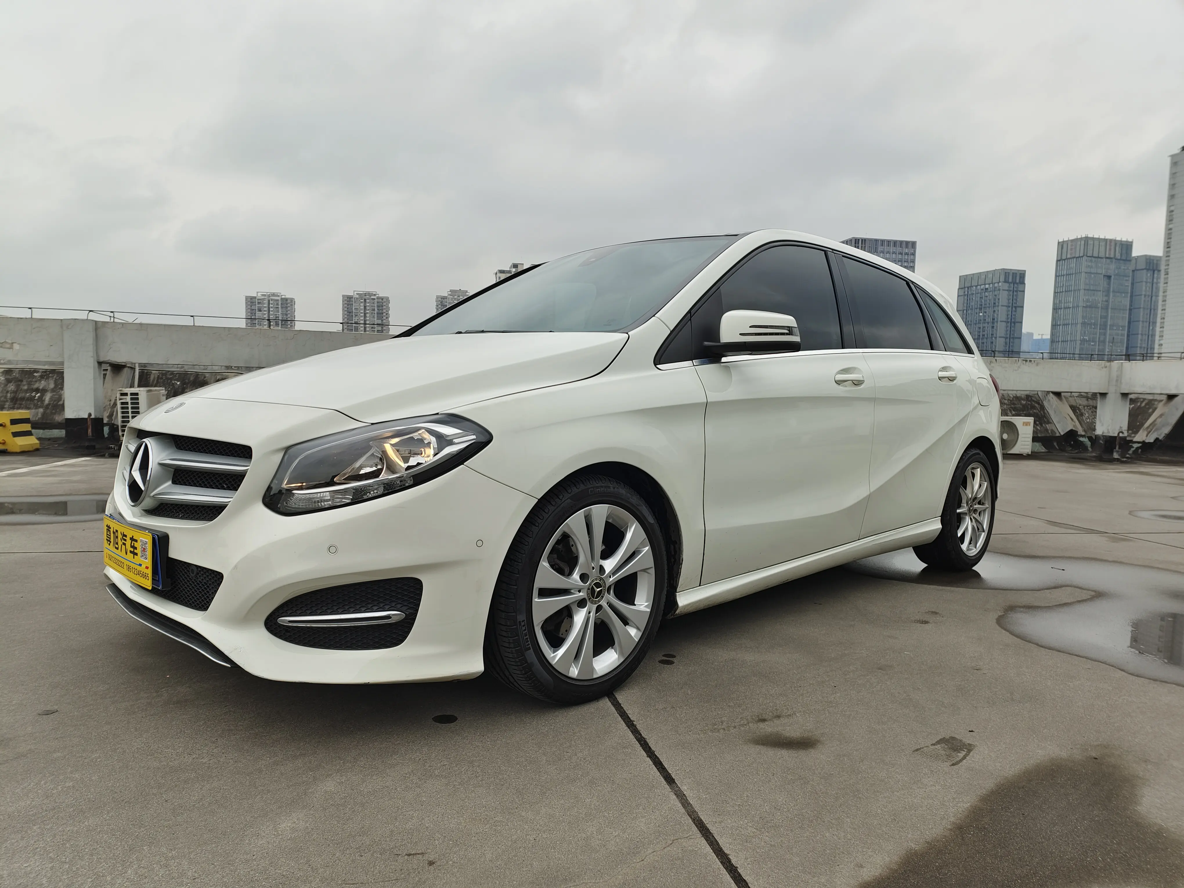 Mercedes-Benz Mercedes Benz B Class  из Китая