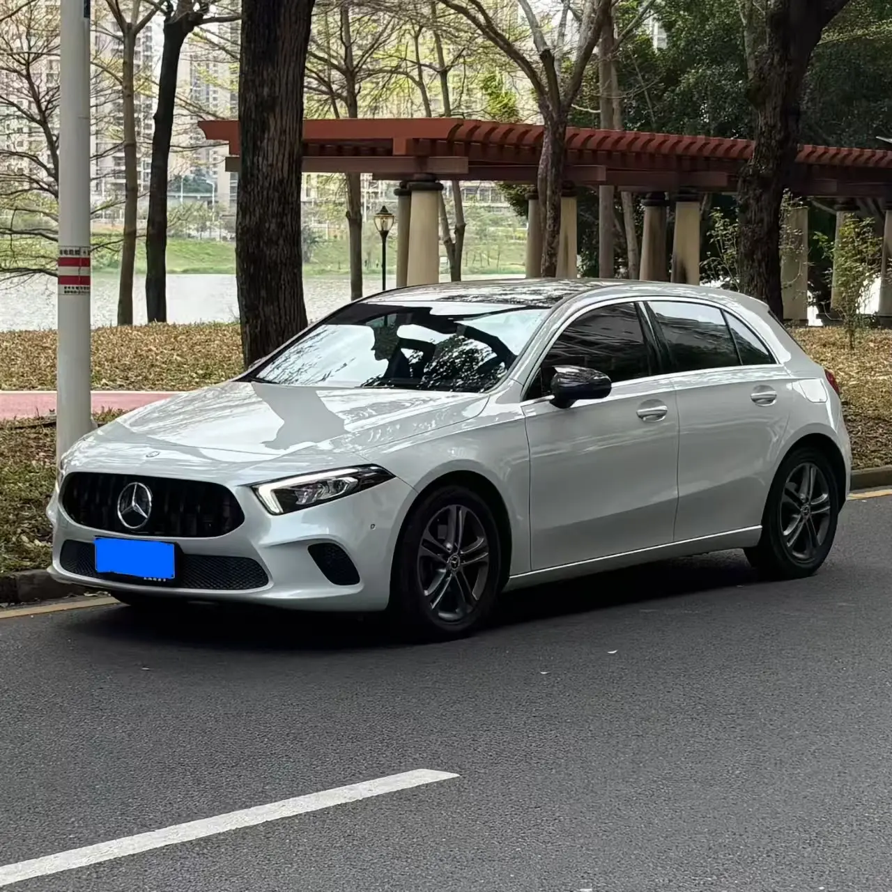 Mercedes-Benz A-Class  из Китая