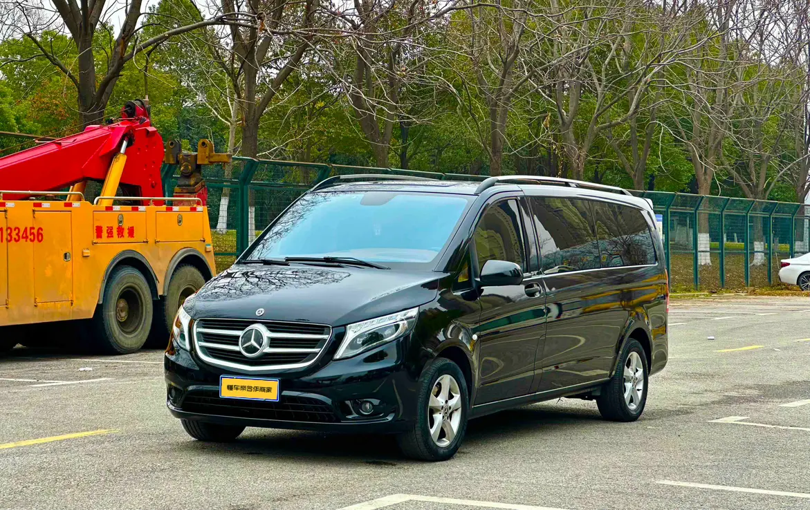 Mercedes-Benz Vito  из Китая