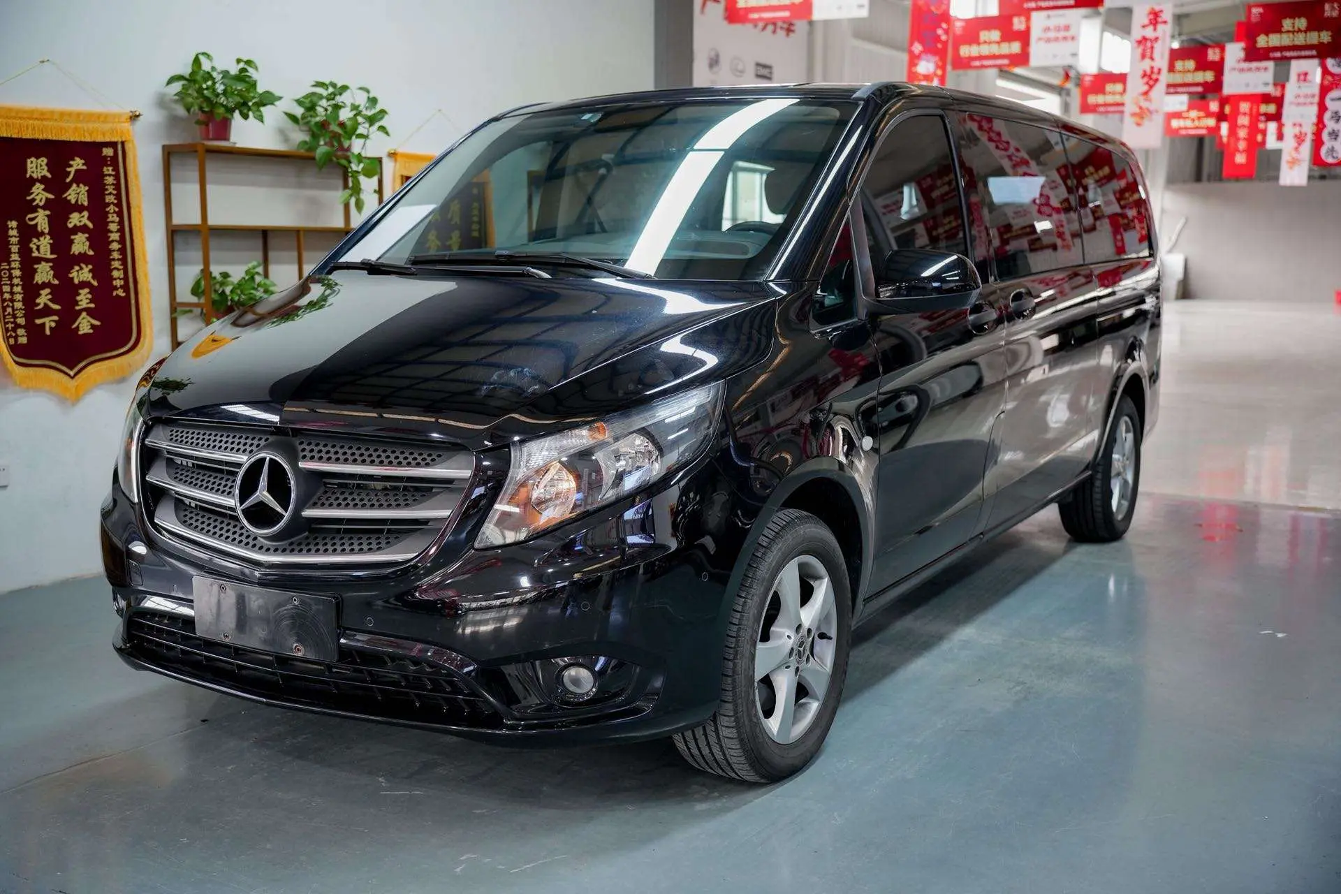 Mercedes-Benz Vito  из Китая