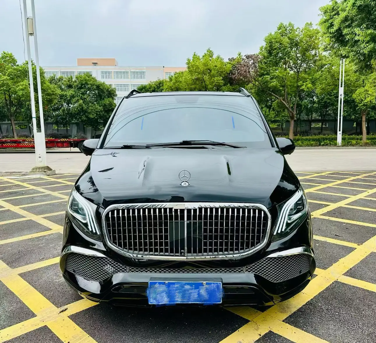 Mercedes-Benz Vito  из Китая