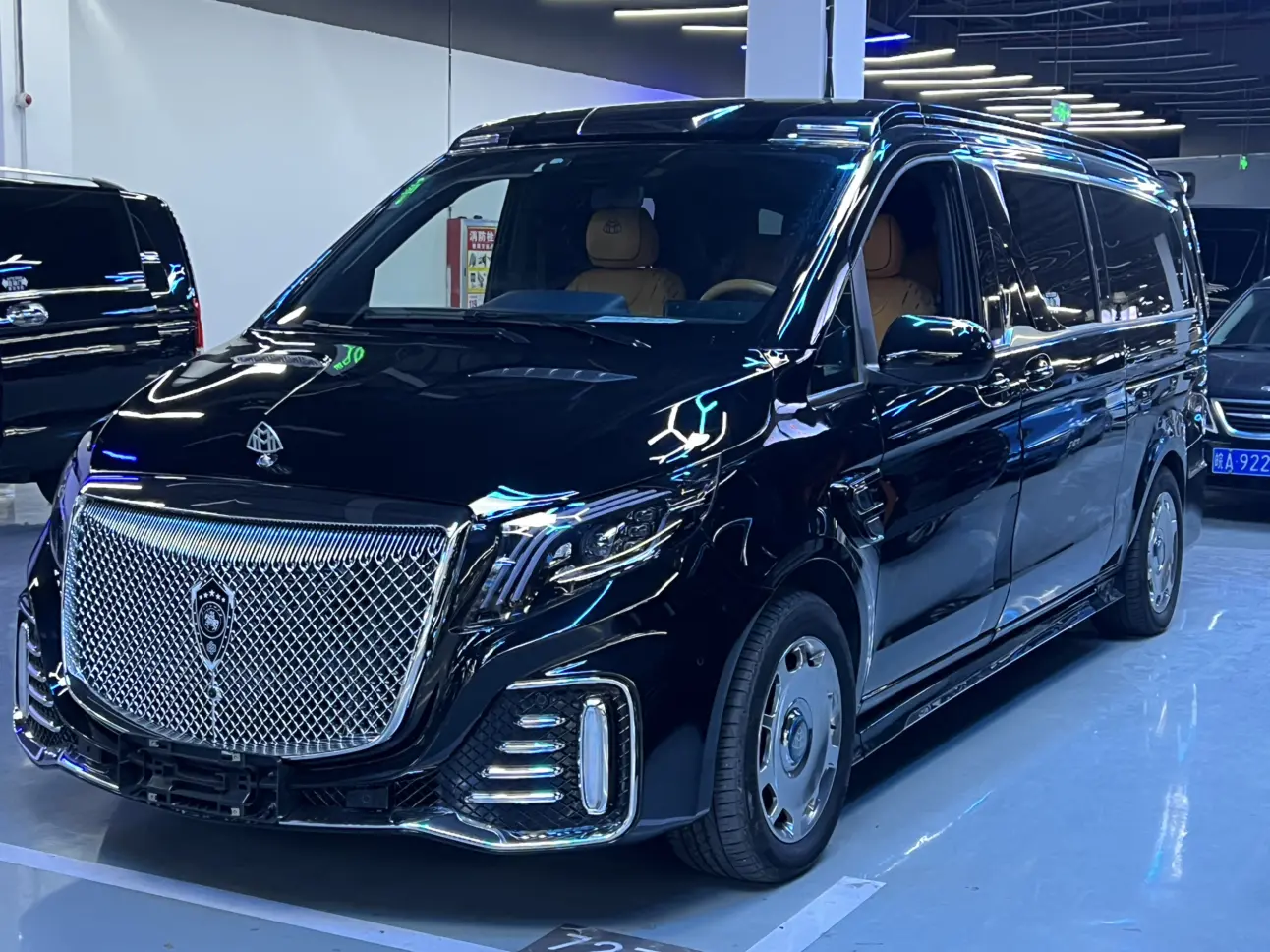 Mercedes-Benz Vito  из Китая