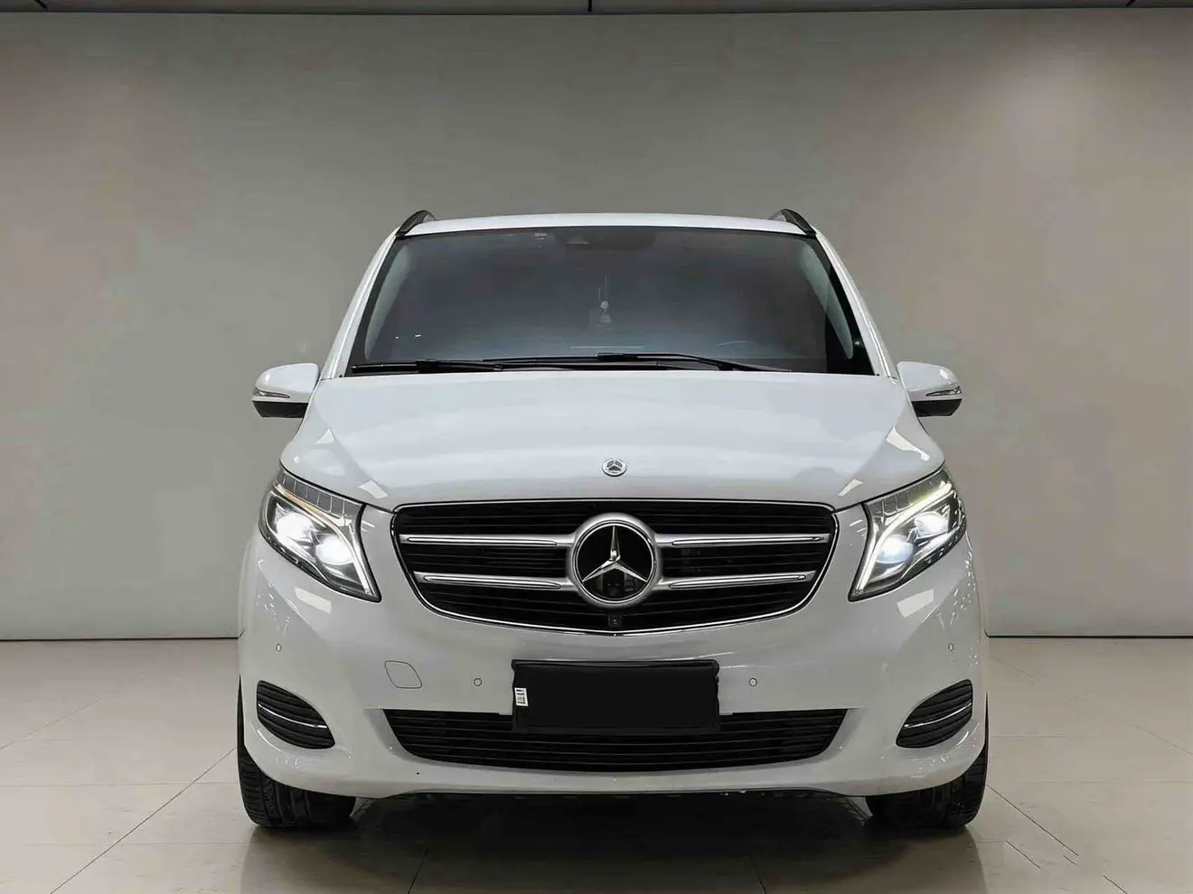 Mercedes-Benz Mercedes Benz V Class  из Китая