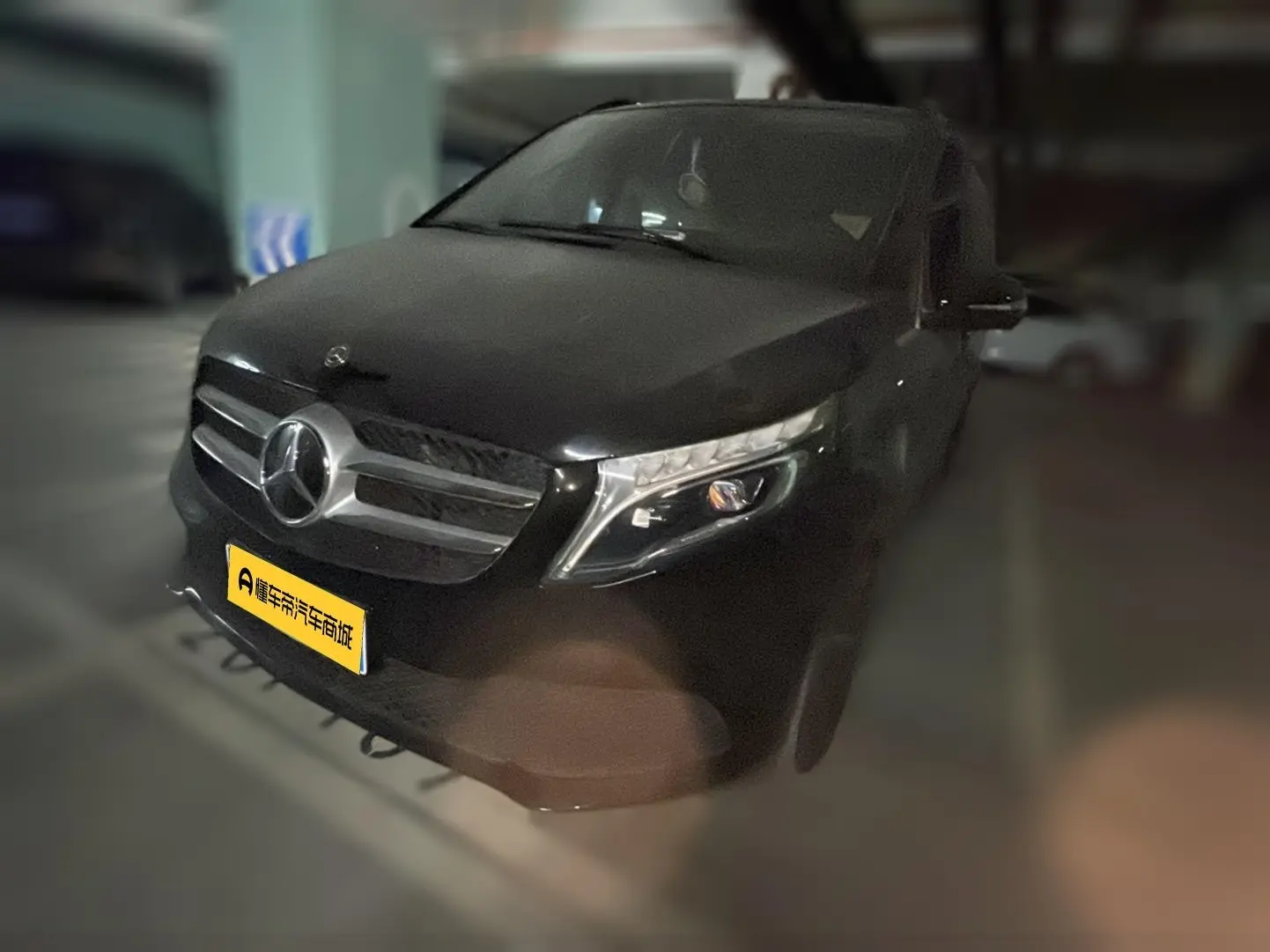 Mercedes-Benz Mercedes Benz V Class  из Китая