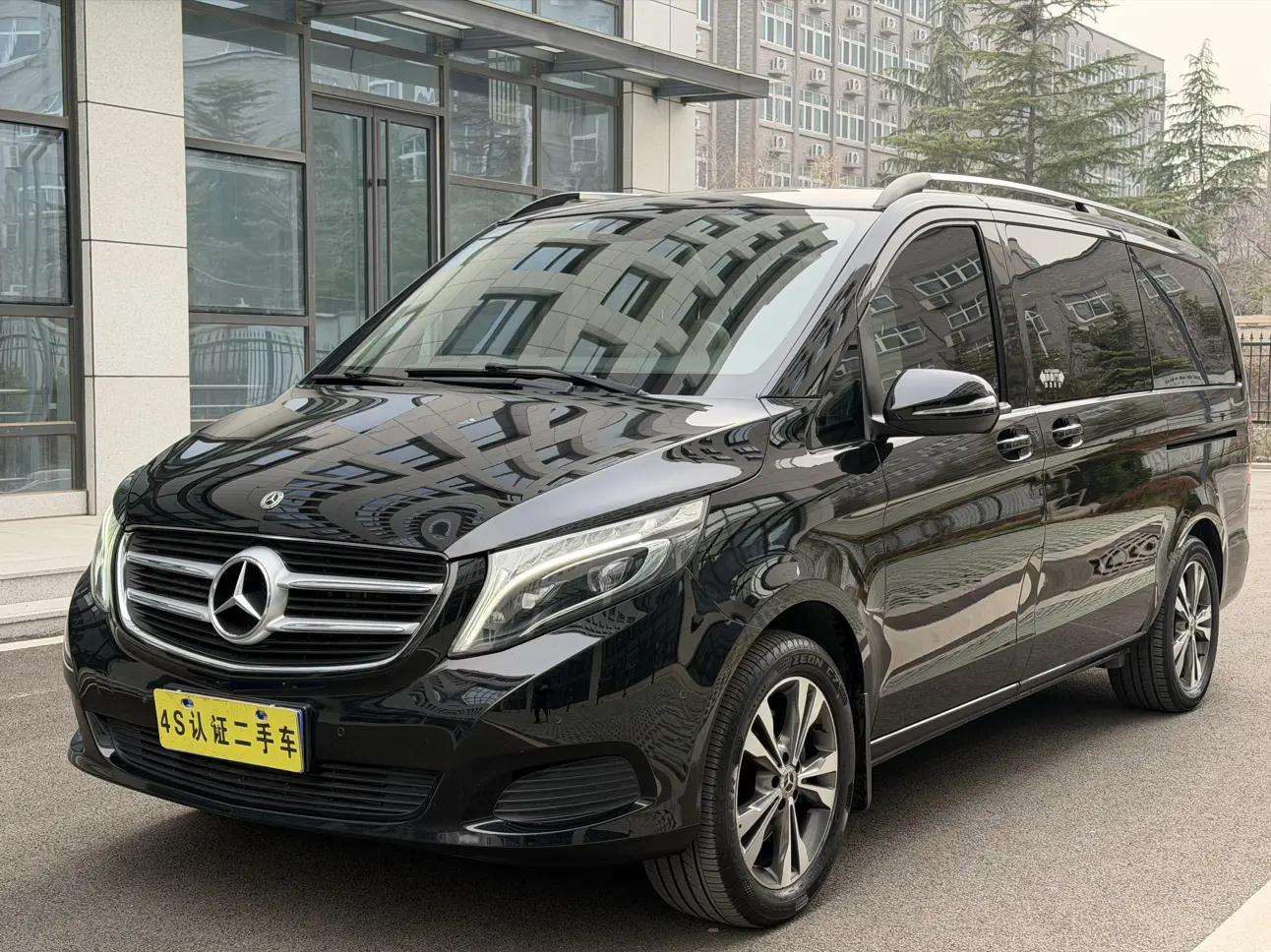 Mercedes-Benz Mercedes Benz V Class  из Китая