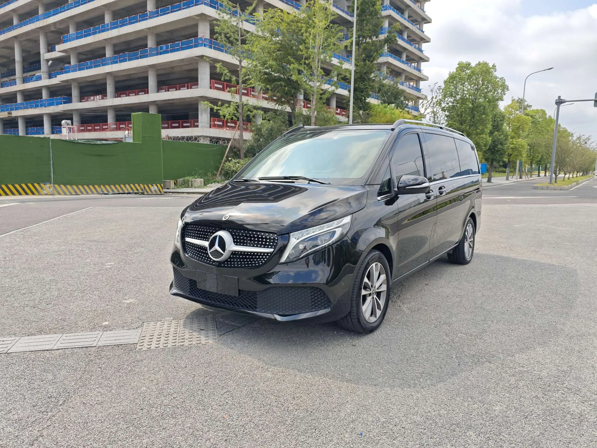 Mercedes-Benz Mercedes Benz V Class  из Китая