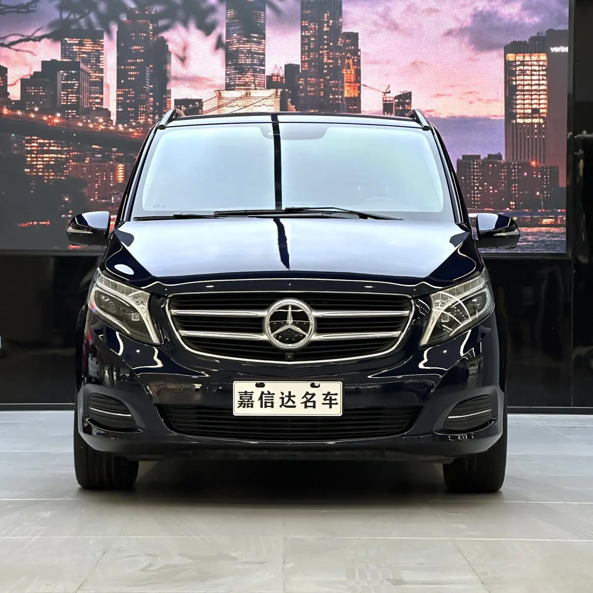 Mercedes-Benz Mercedes Benz V Class  из Китая